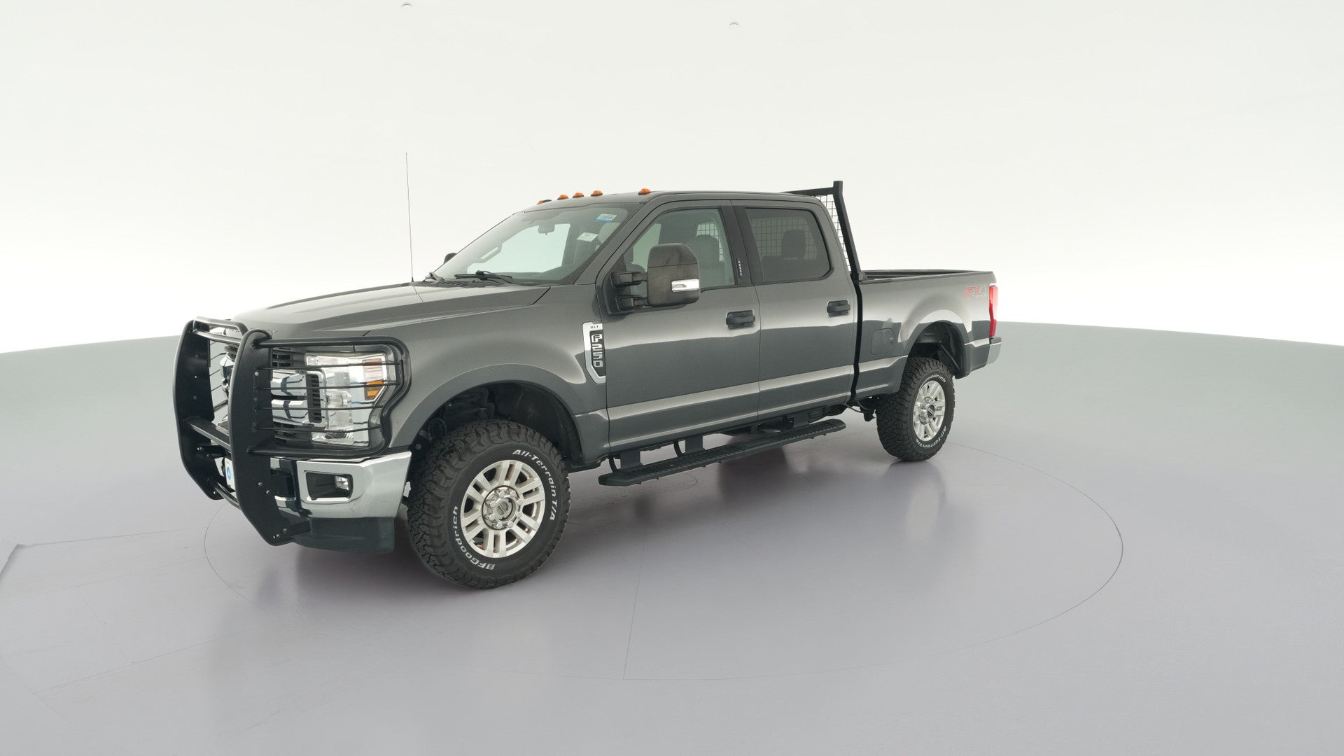 2019 Ford F250 Super Duty Crew Cab vehicle photo