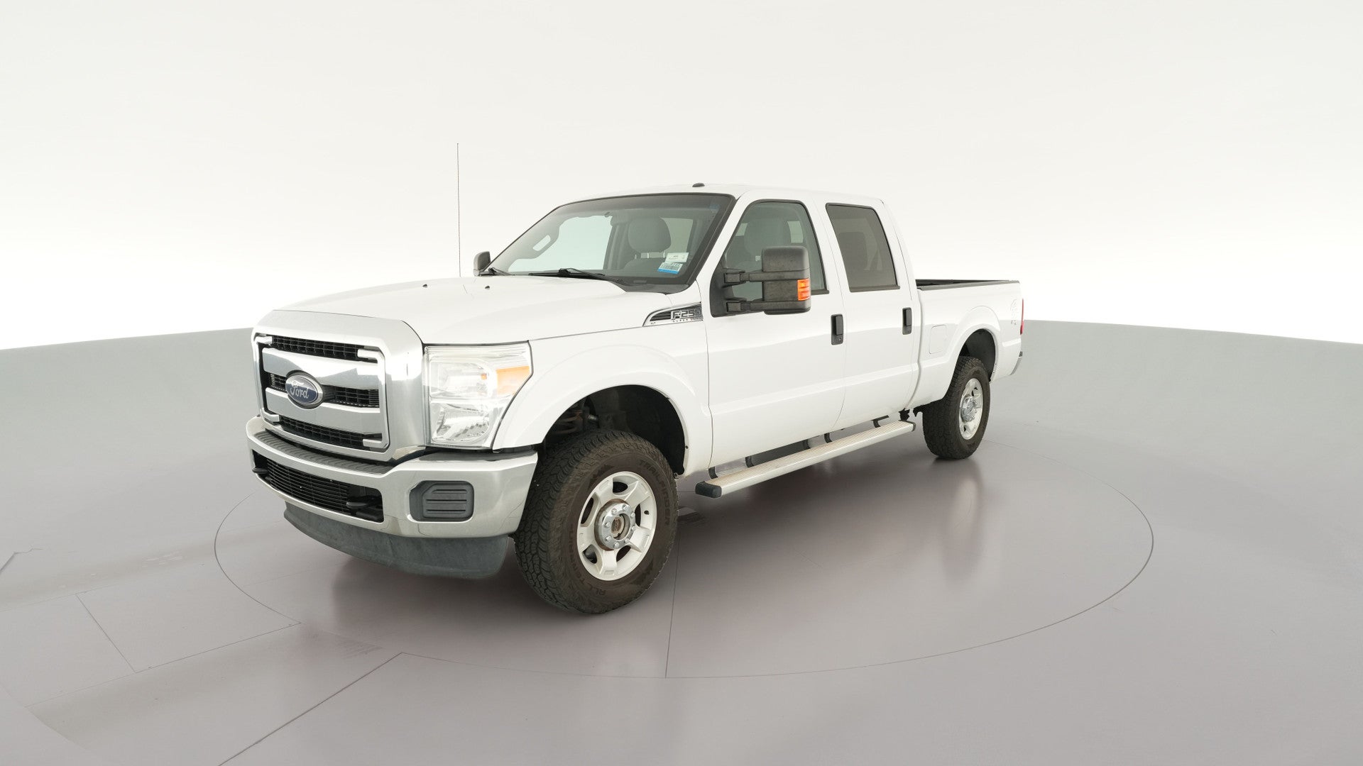 2016 Ford F250 Super Duty Crew Cab vehicle photo