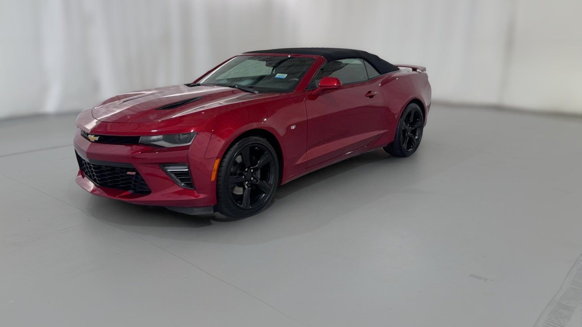 2017 Chevrolet Camaro vehicle photo