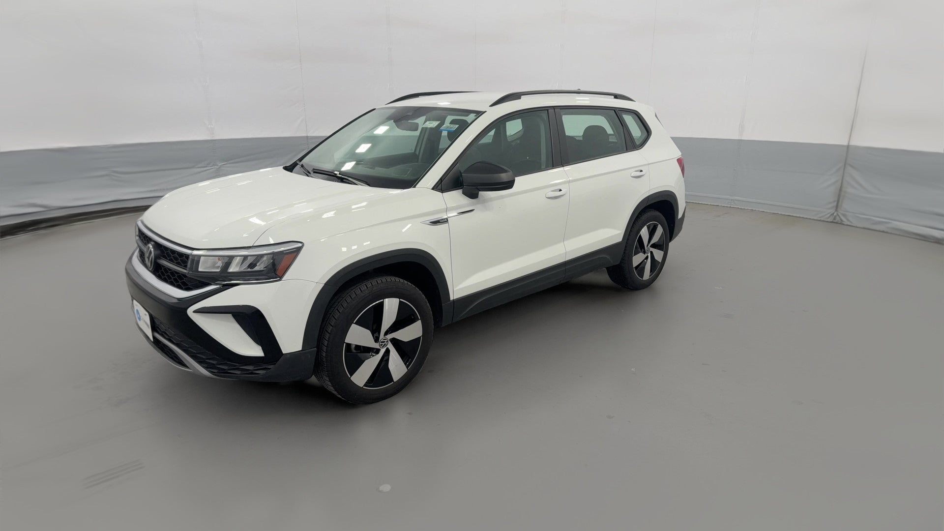2024 Volkswagen Taos vehicle photo