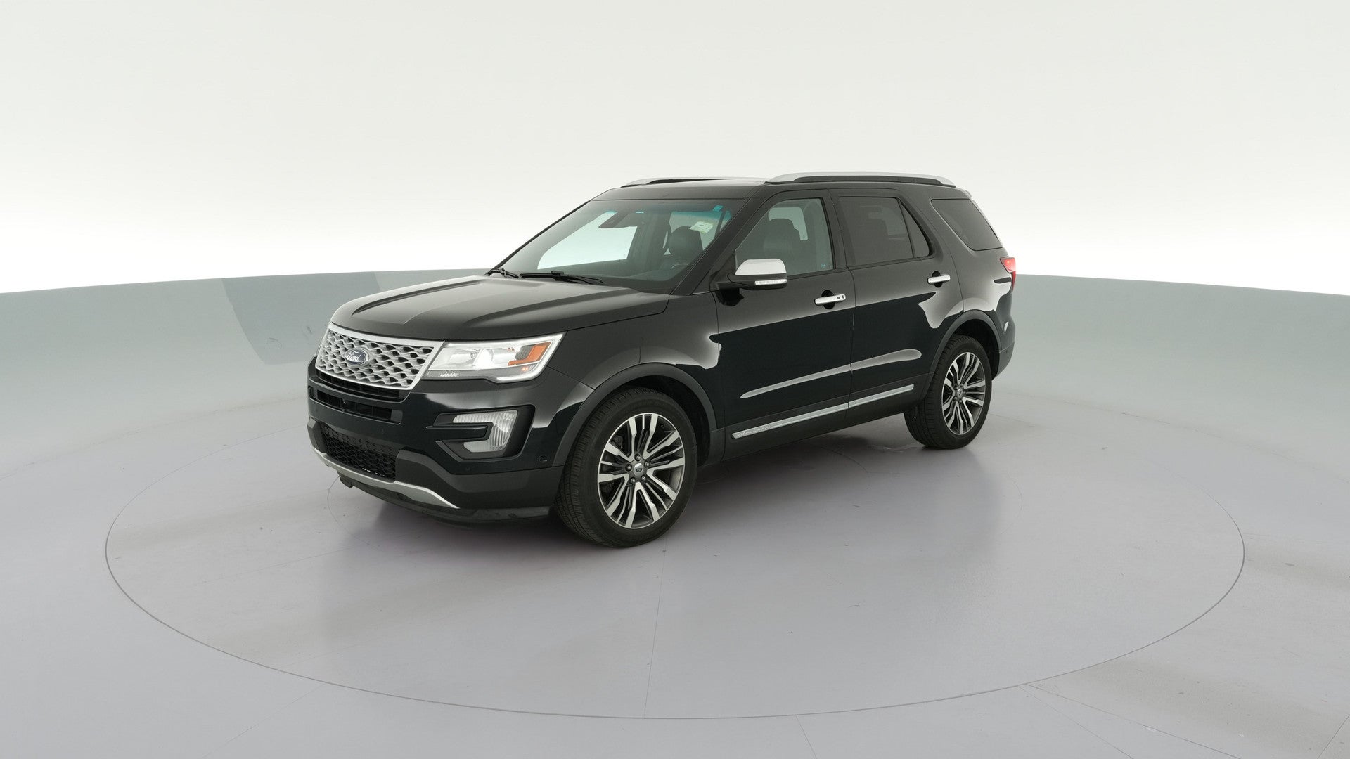 2017 Ford Explorer vehicle photo