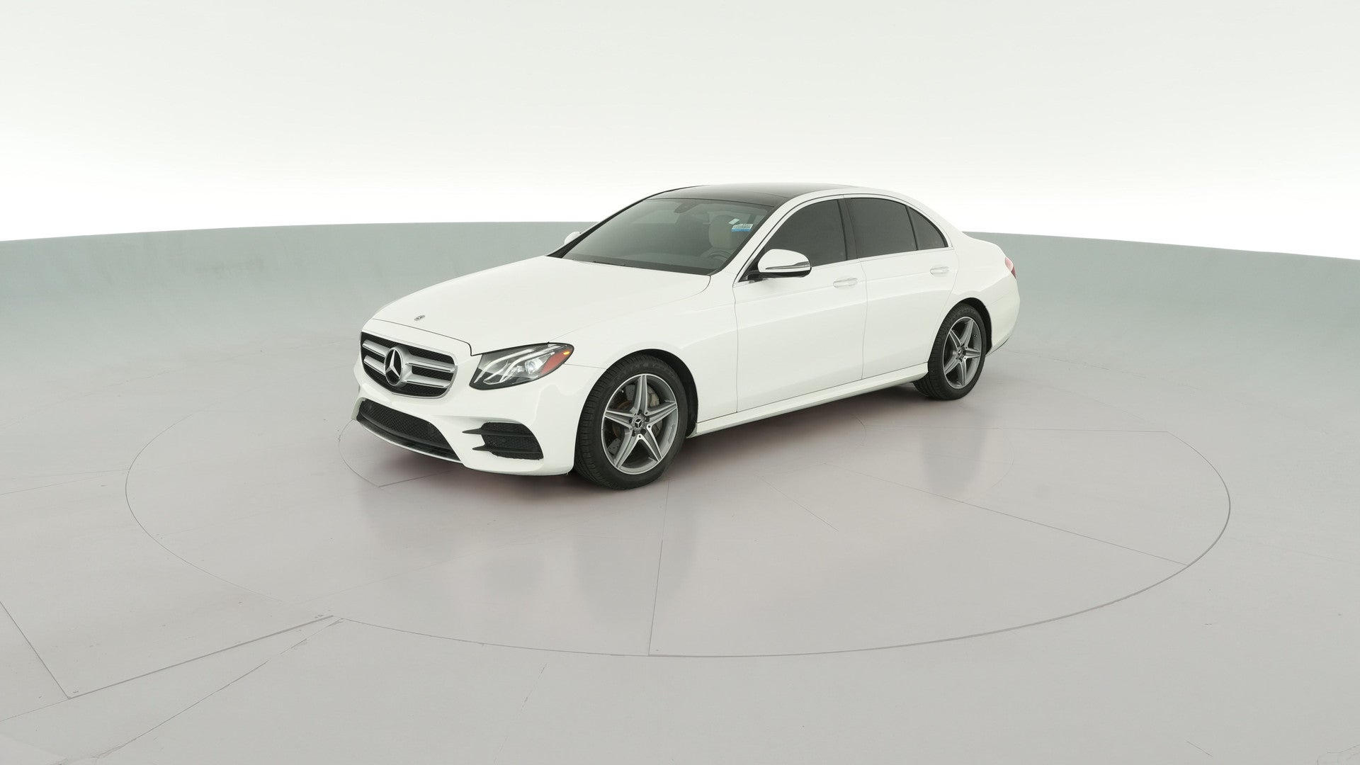 2019 Mercedes-Benz E-Class vehicle photo