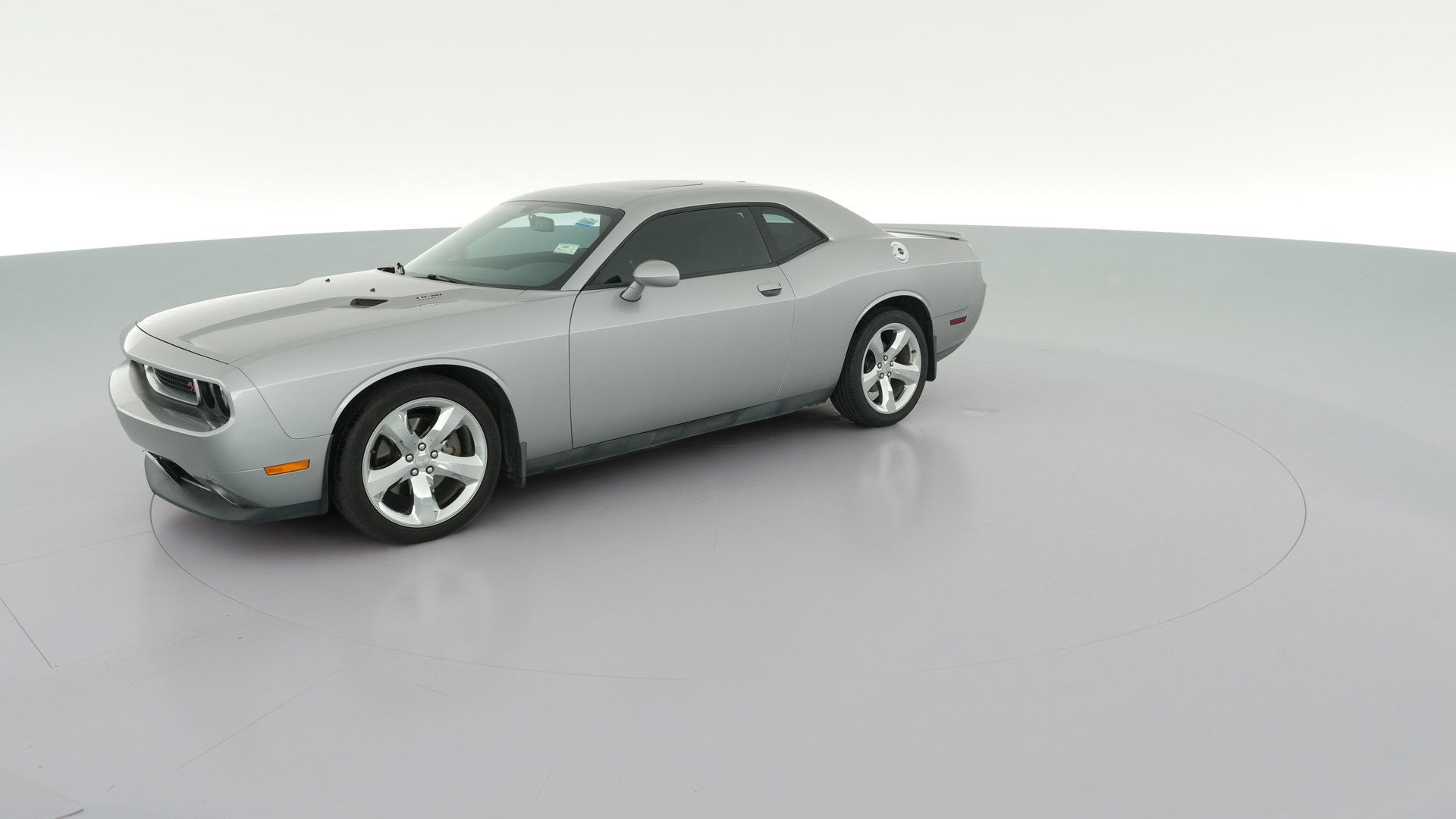 2013 Dodge Challenger vehicle photo