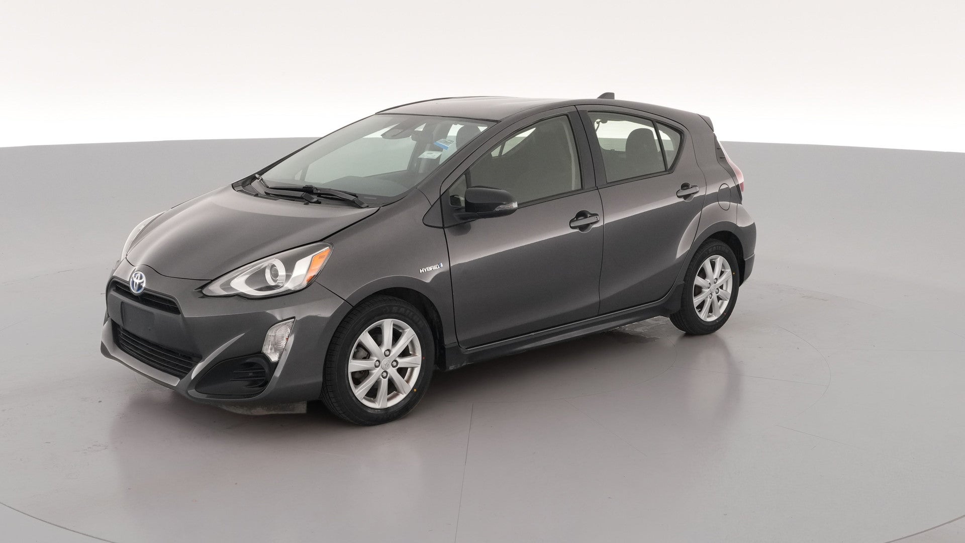 2017 Toyota Prius c vehicle photo