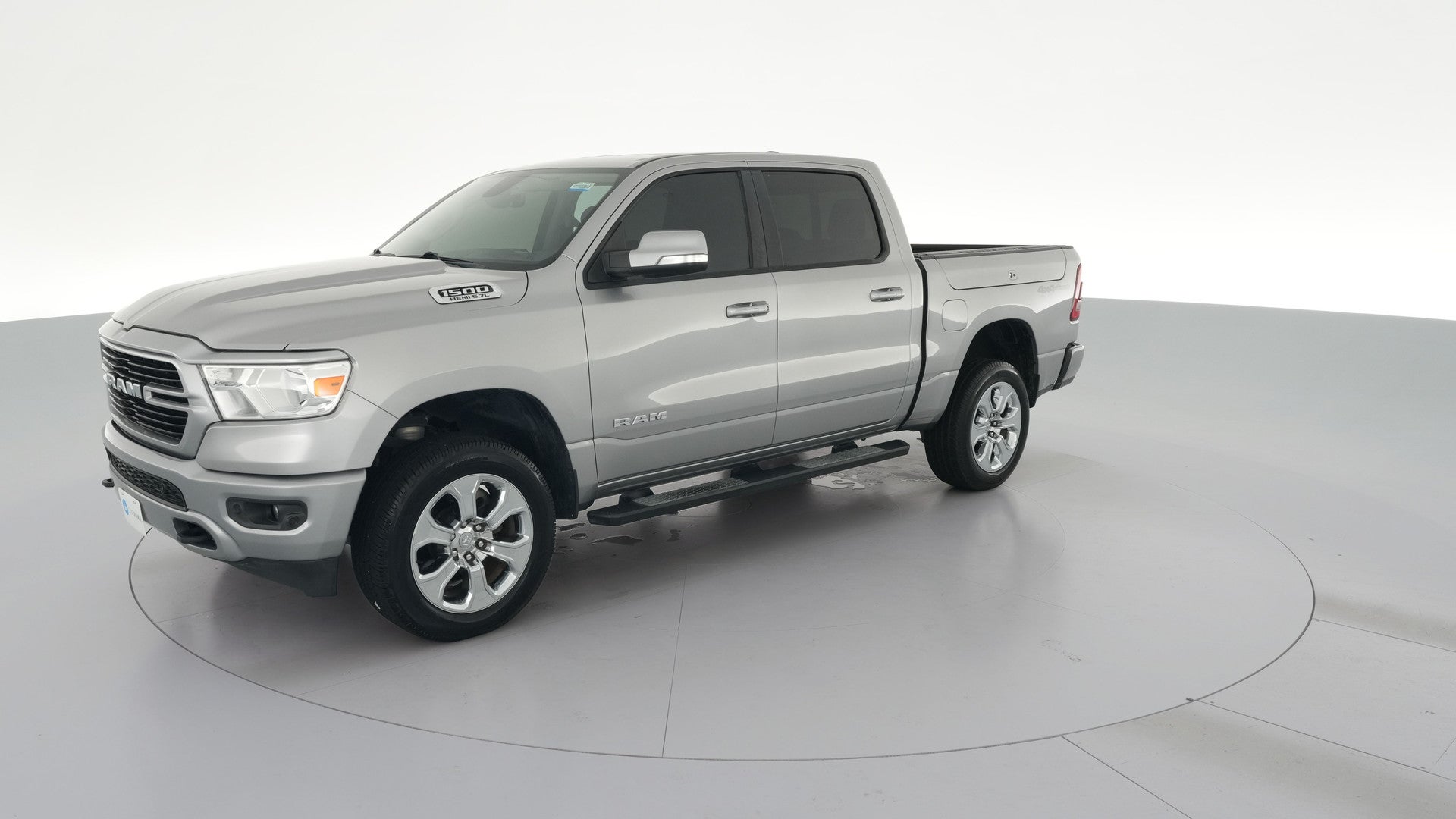 2020 Ram 1500 Crew Cab vehicle photo