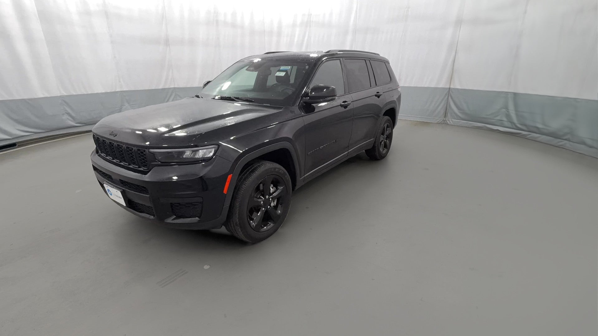 2023 Jeep Grand Cherokee L vehicle photo