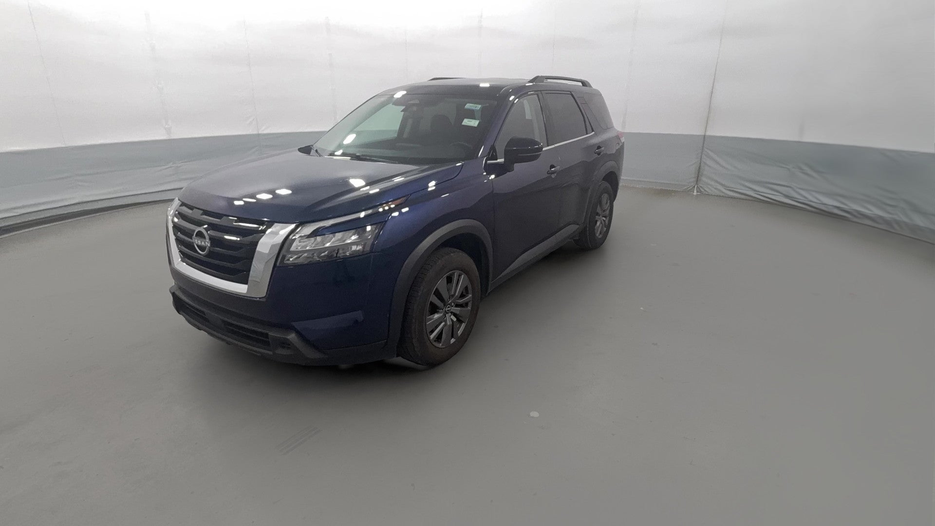 2024 Nissan Pathfinder vehicle photo