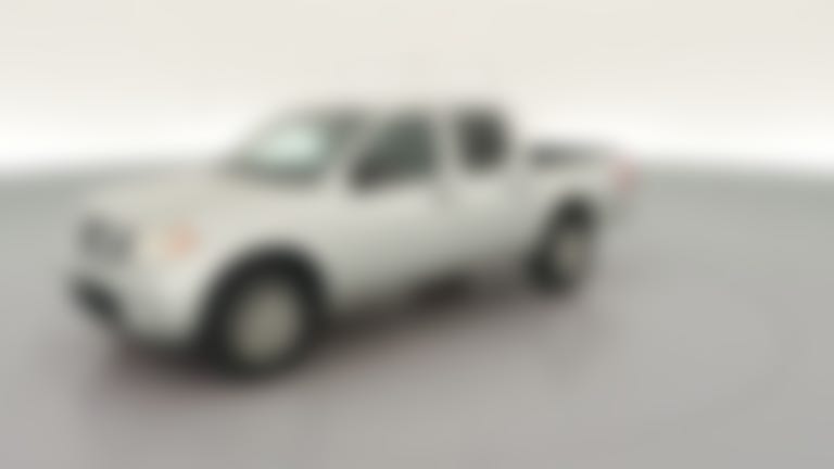 2017 Nissan Frontier Crew Cab vehicle photo