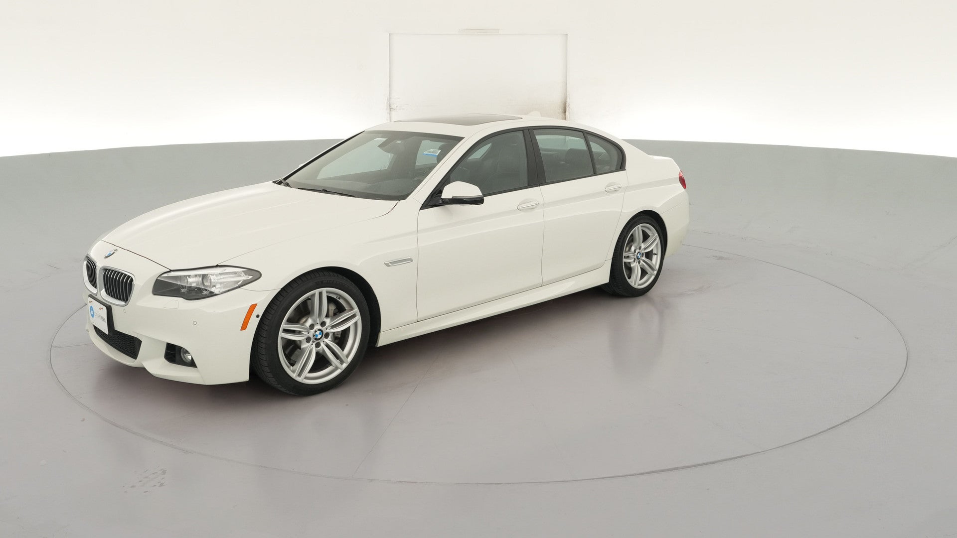 2015 BMW 5 Series vehicle photo
