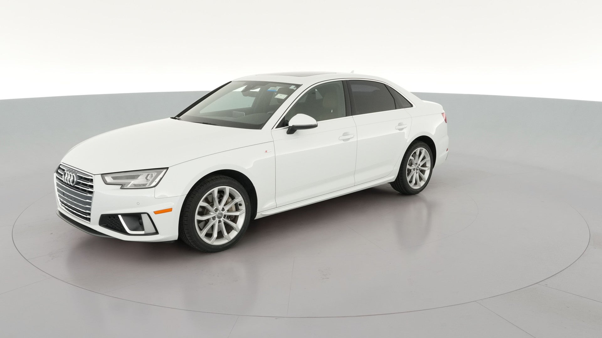 2019 Audi A4 vehicle photo