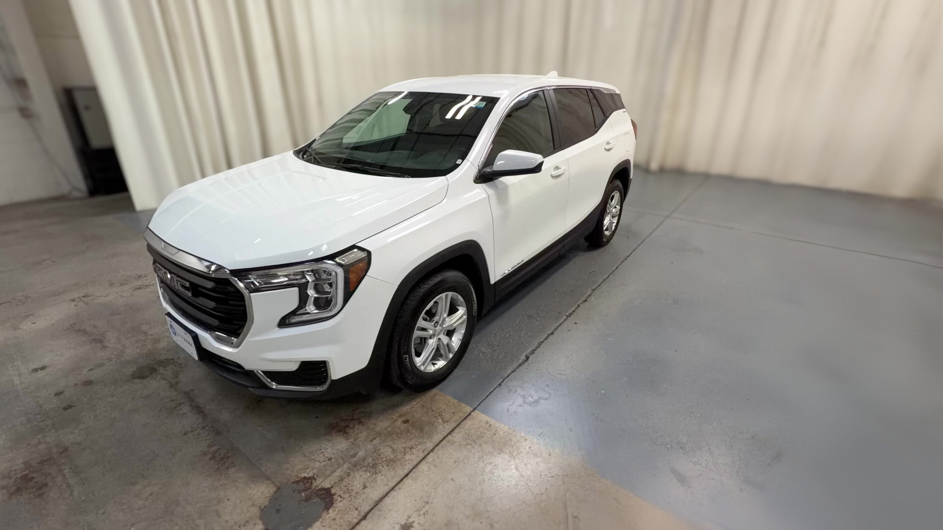 2024 GMC Terrain vehicle photo