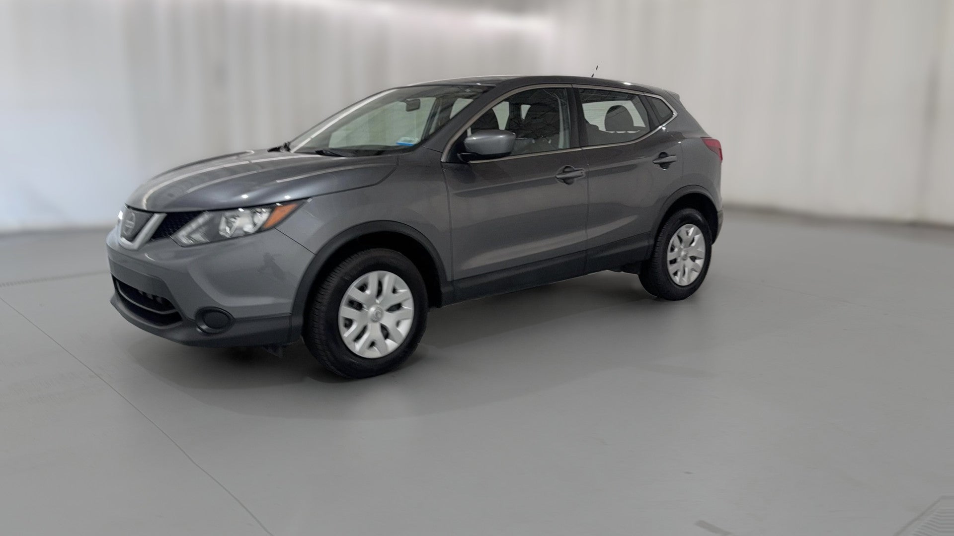 2019 Nissan Rogue Sport vehicle photo