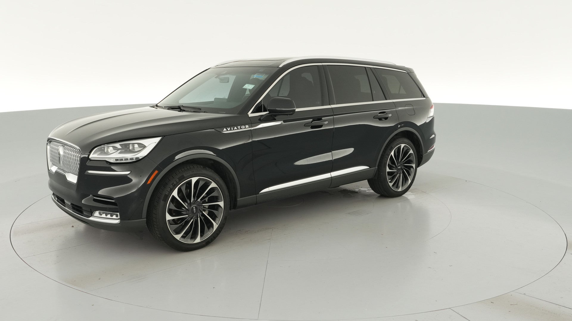 2021 Lincoln Aviator vehicle photo