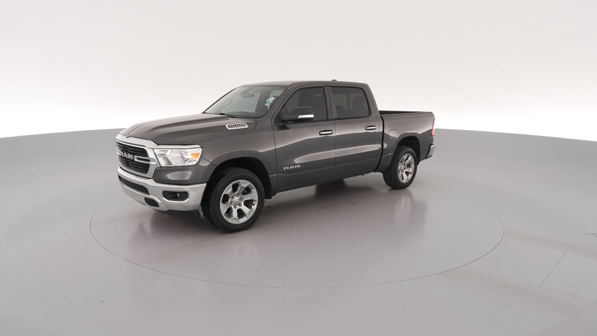 2019 Ram 1500 Crew Cab vehicle photo
