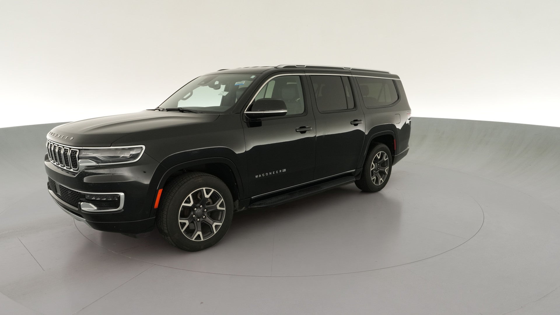 2023 Jeep Wagoneer L vehicle photo