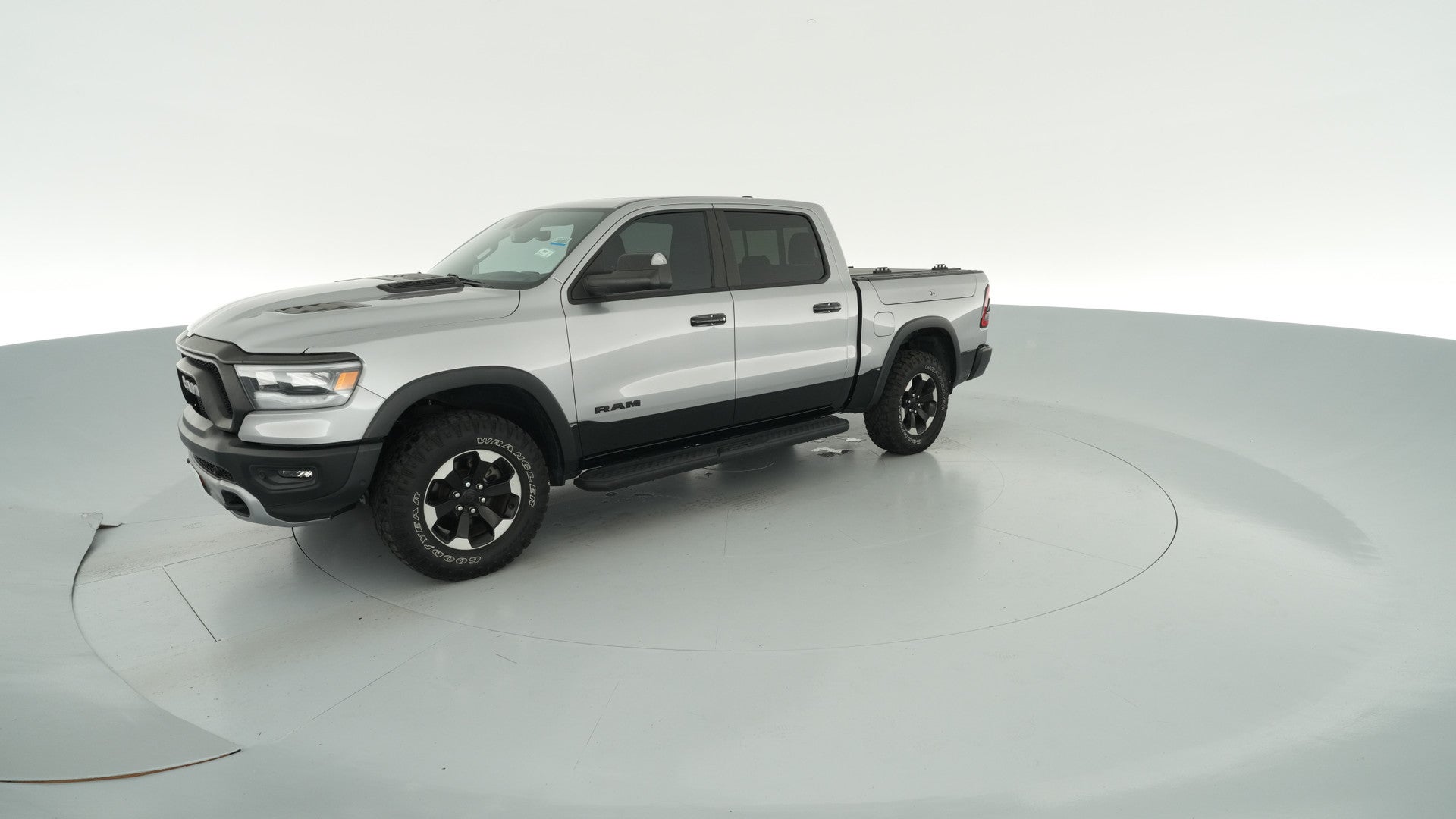 2024 Ram 1500 Crew Cab vehicle photo