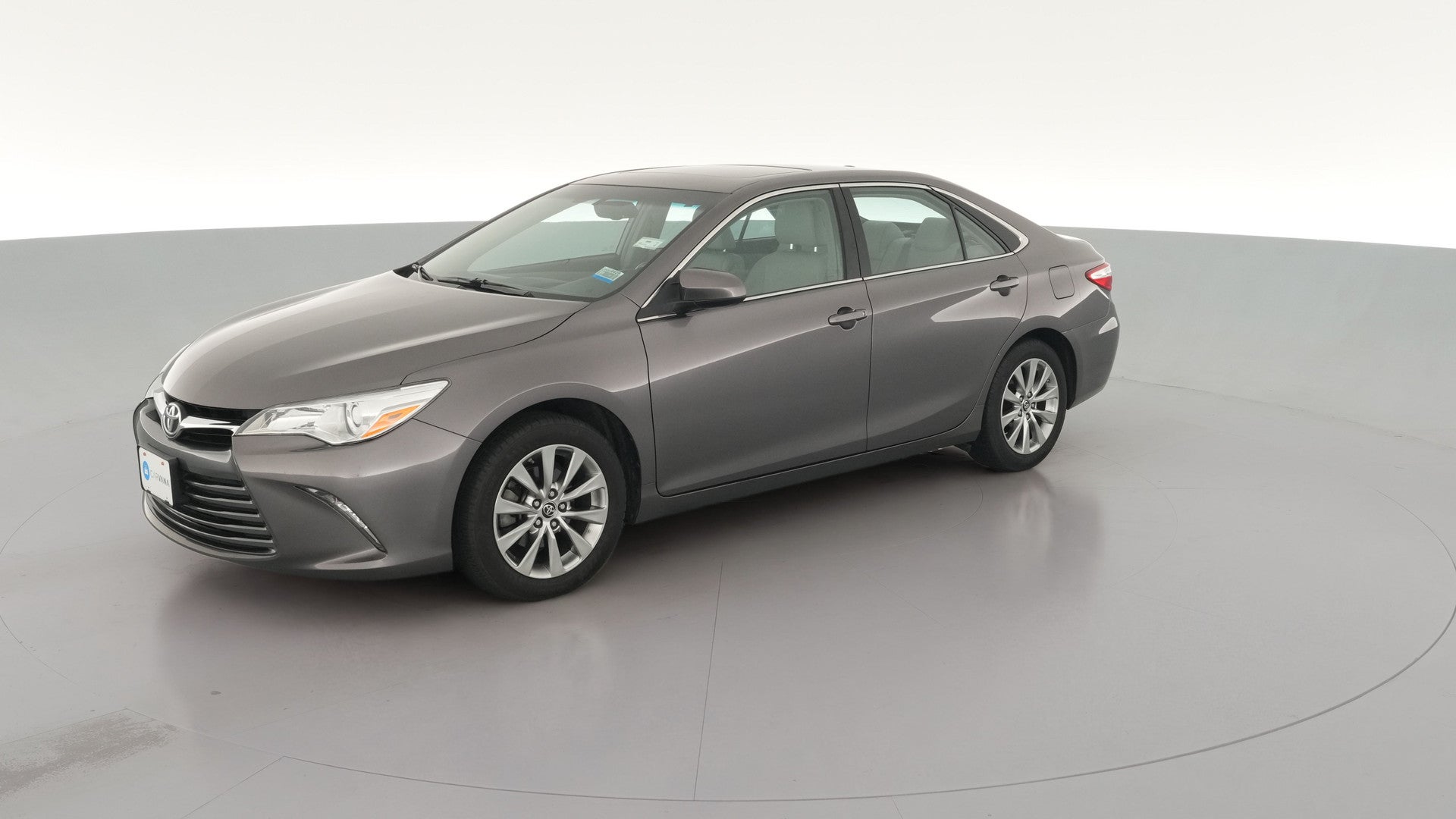2015 Toyota Camry vehicle photo