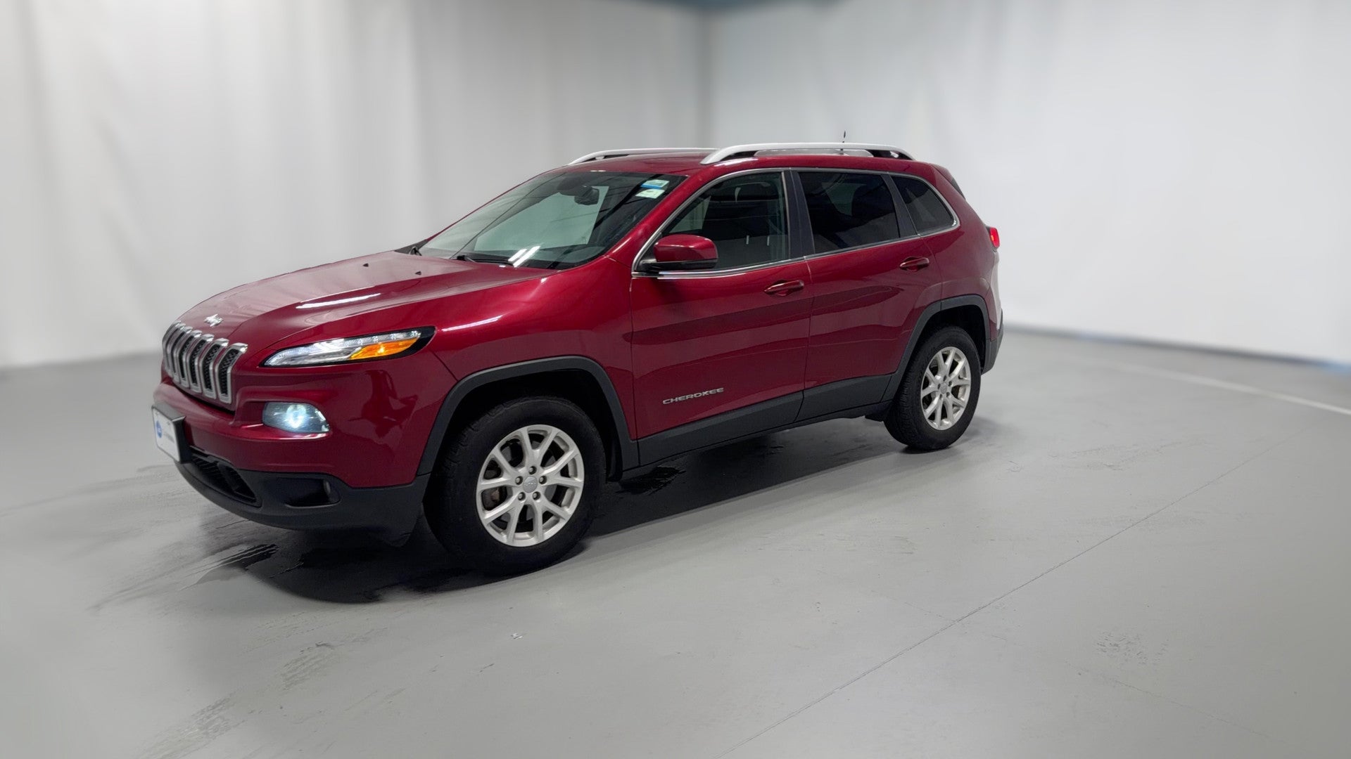 2017 Jeep Cherokee vehicle photo