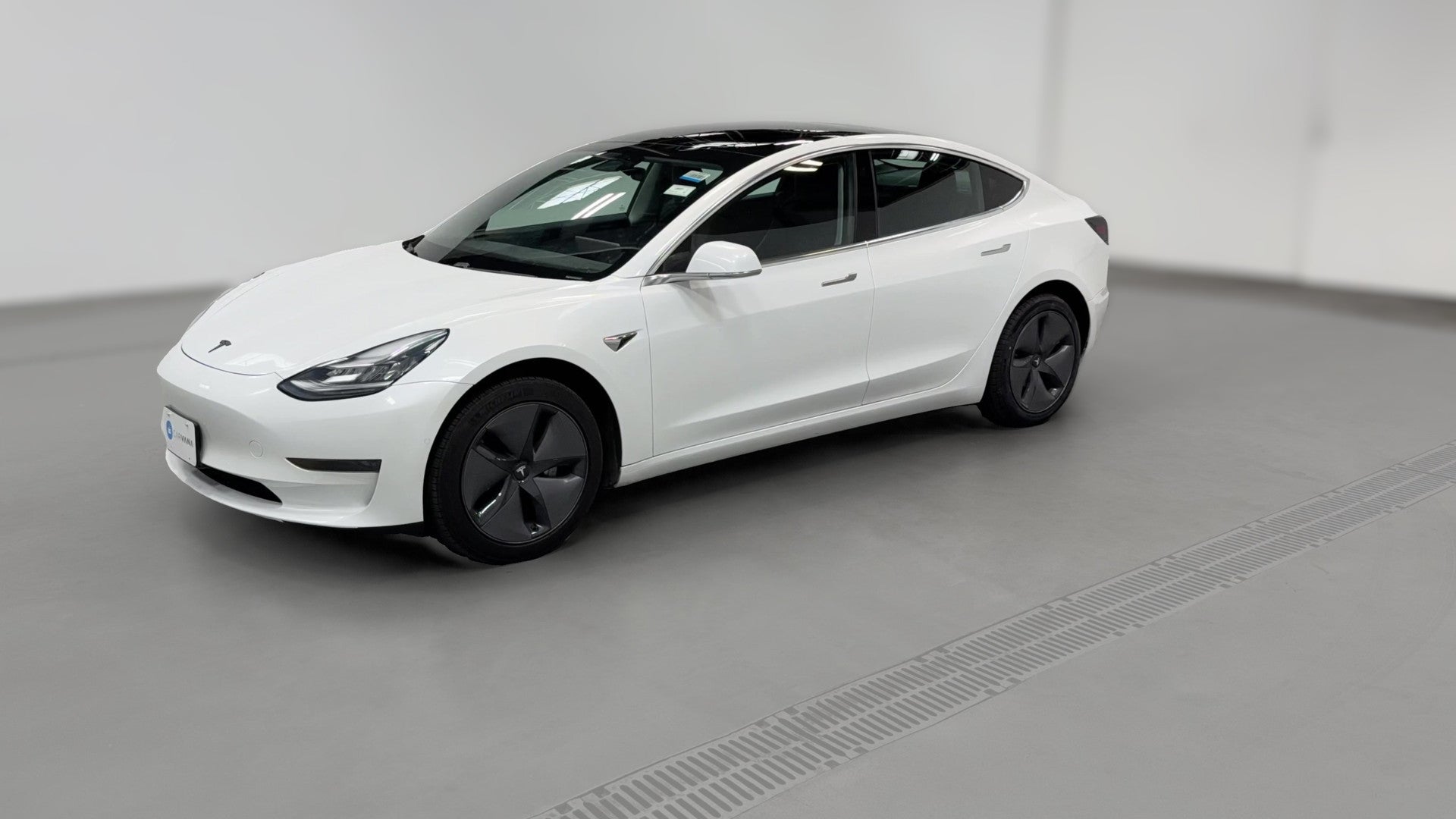 2020 Tesla Model 3 vehicle photo