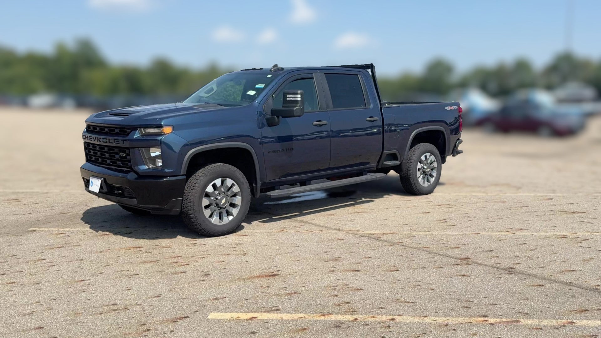 2021 Chevrolet Silverado 2500 HD Crew Cab vehicle photo