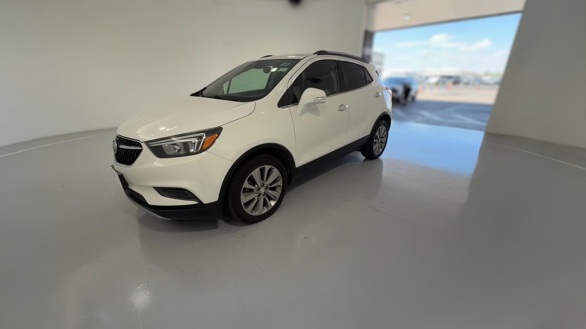 2019 Buick Encore vehicle photo