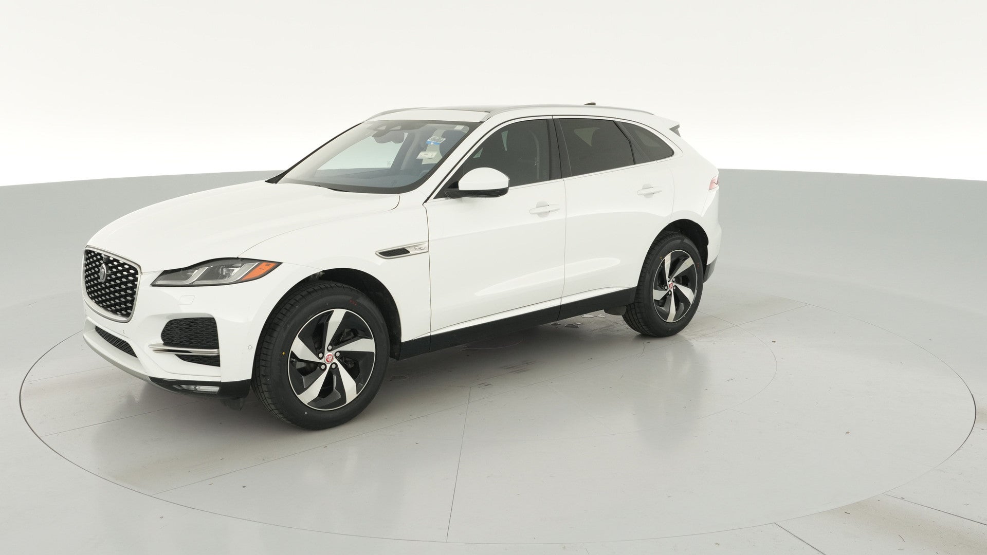 2021 Jaguar F-PACE vehicle photo