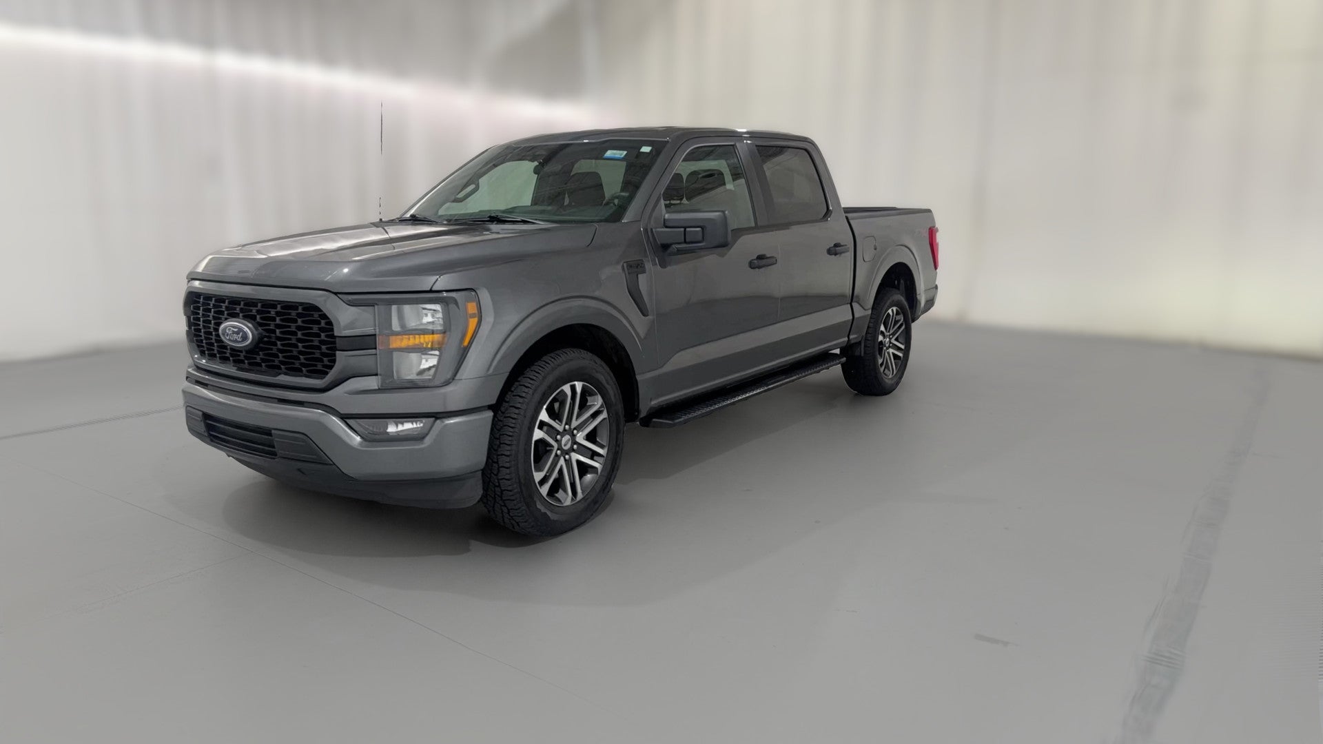 2023 Ford F150 SuperCrew Cab vehicle photo