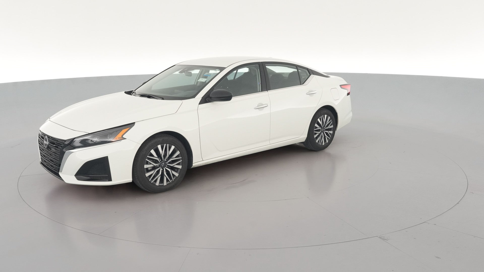 2025 Nissan Altima vehicle photo