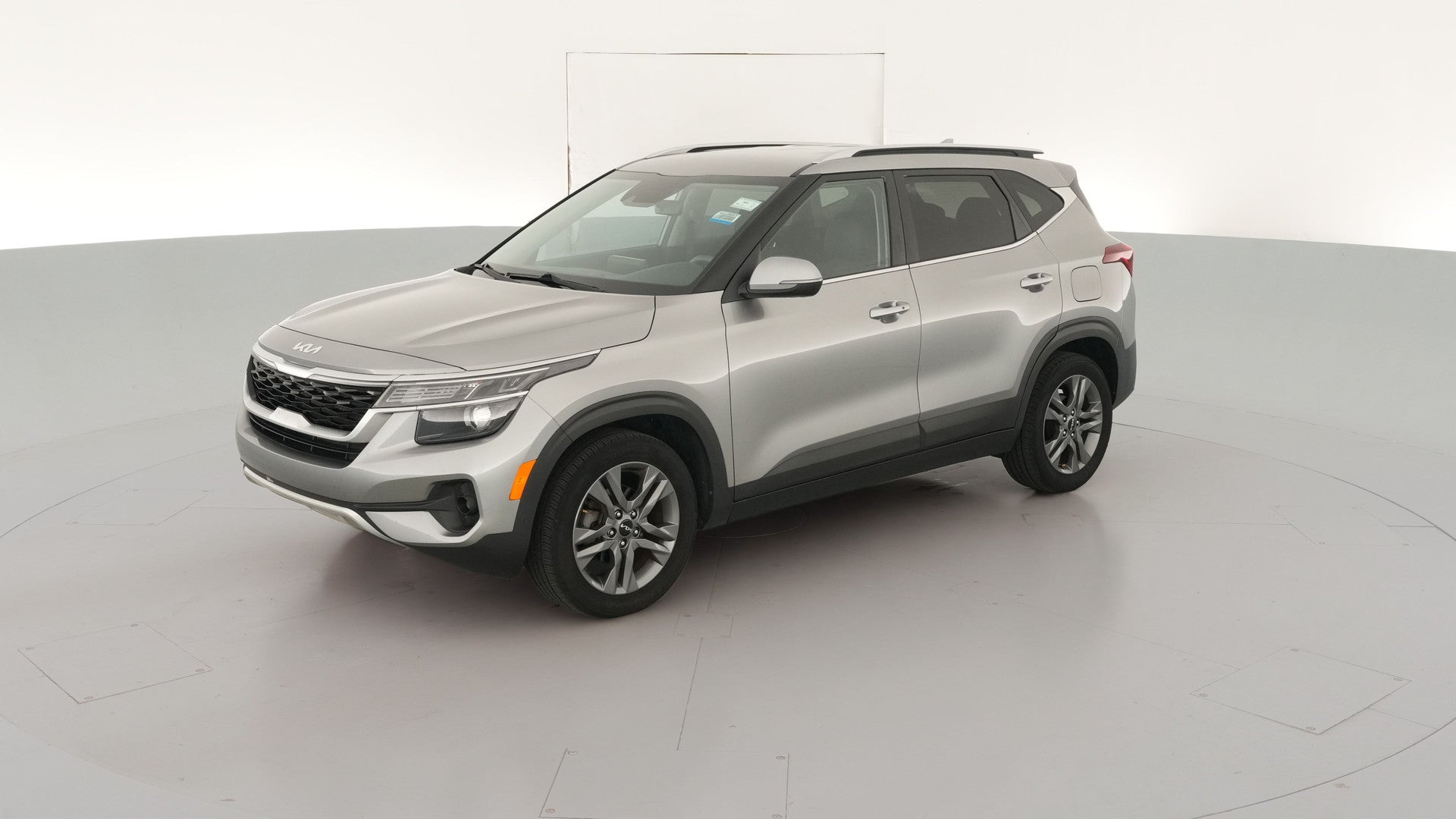 2023 Kia Seltos vehicle photo