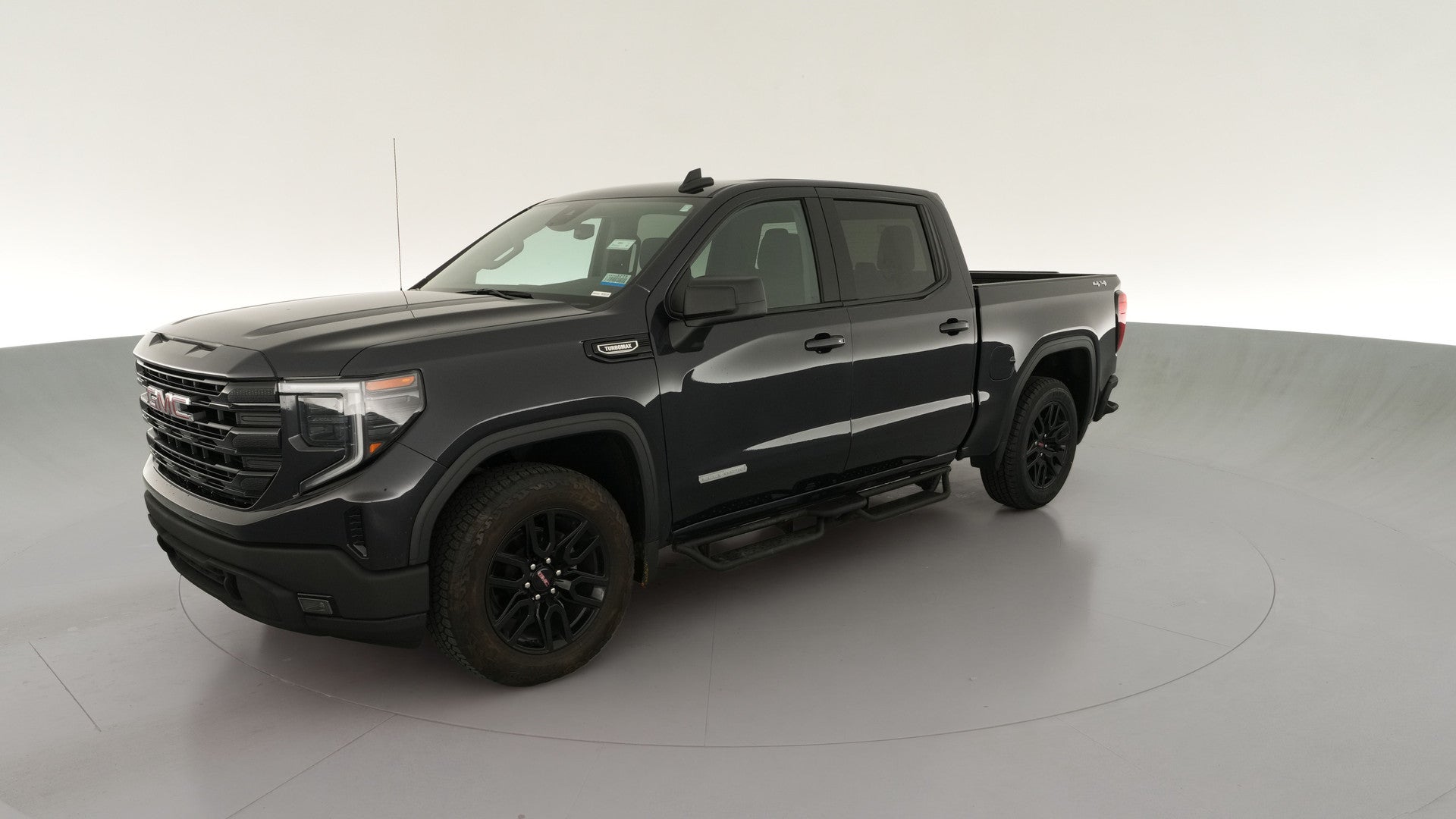 2024 GMC Sierra 1500 Crew Cab vehicle photo