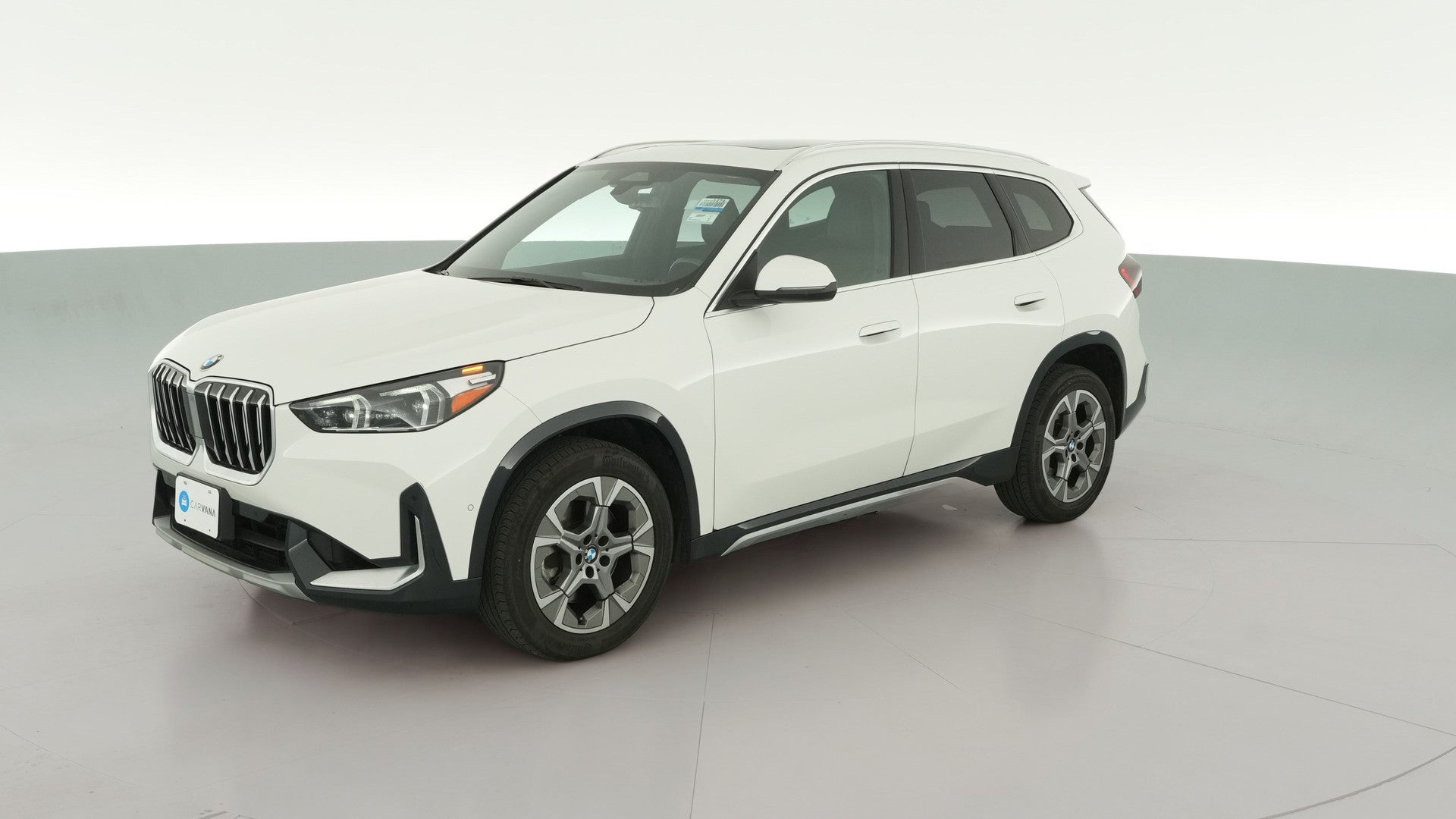 2025 BMW X1 vehicle photo