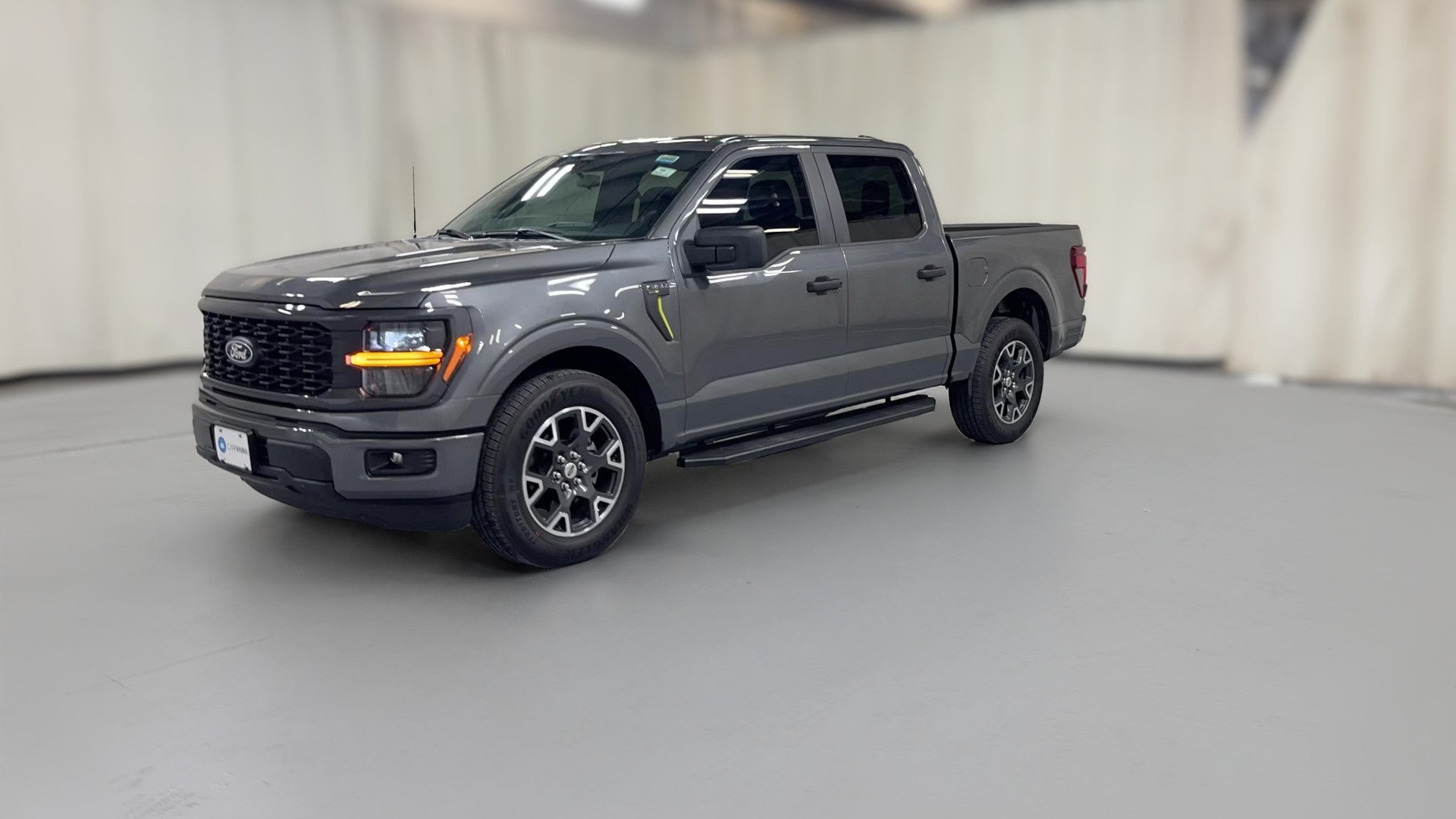 2024 Ford F150 SuperCrew Cab vehicle photo