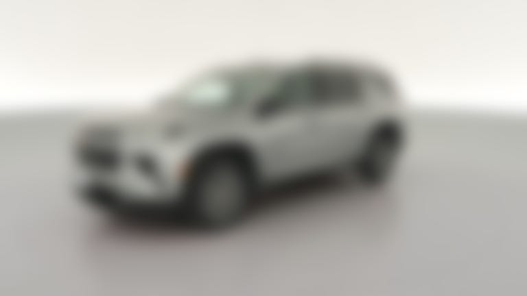2025 Chevrolet Traverse vehicle photo