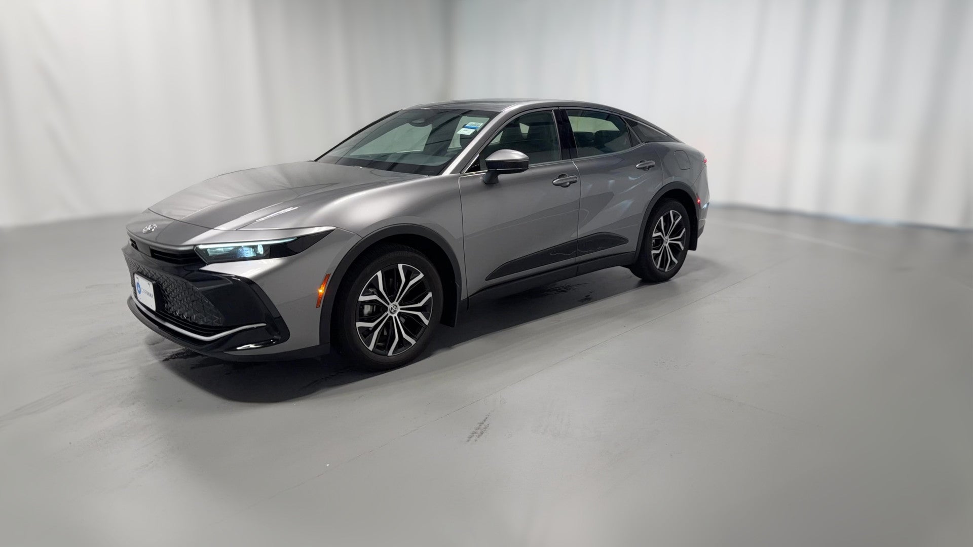 2023 Toyota Crown vehicle photo