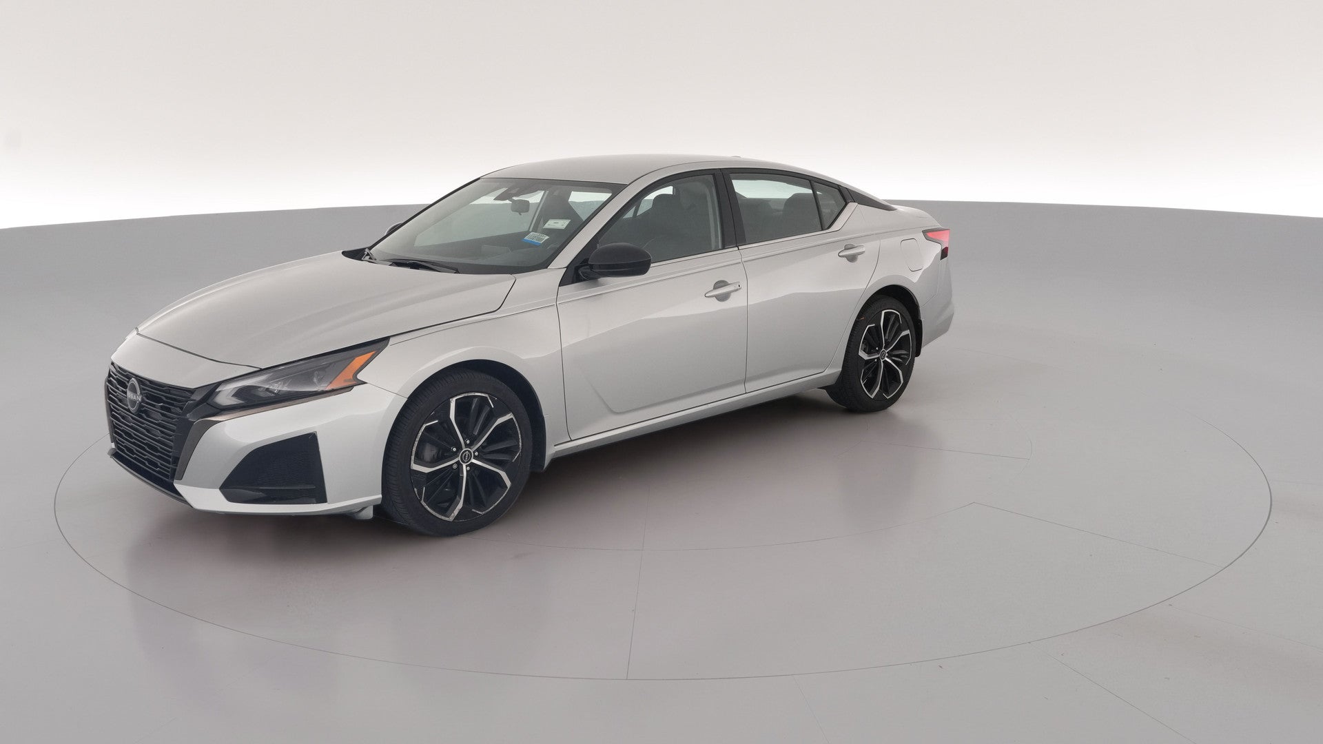 2024 Nissan Altima vehicle photo