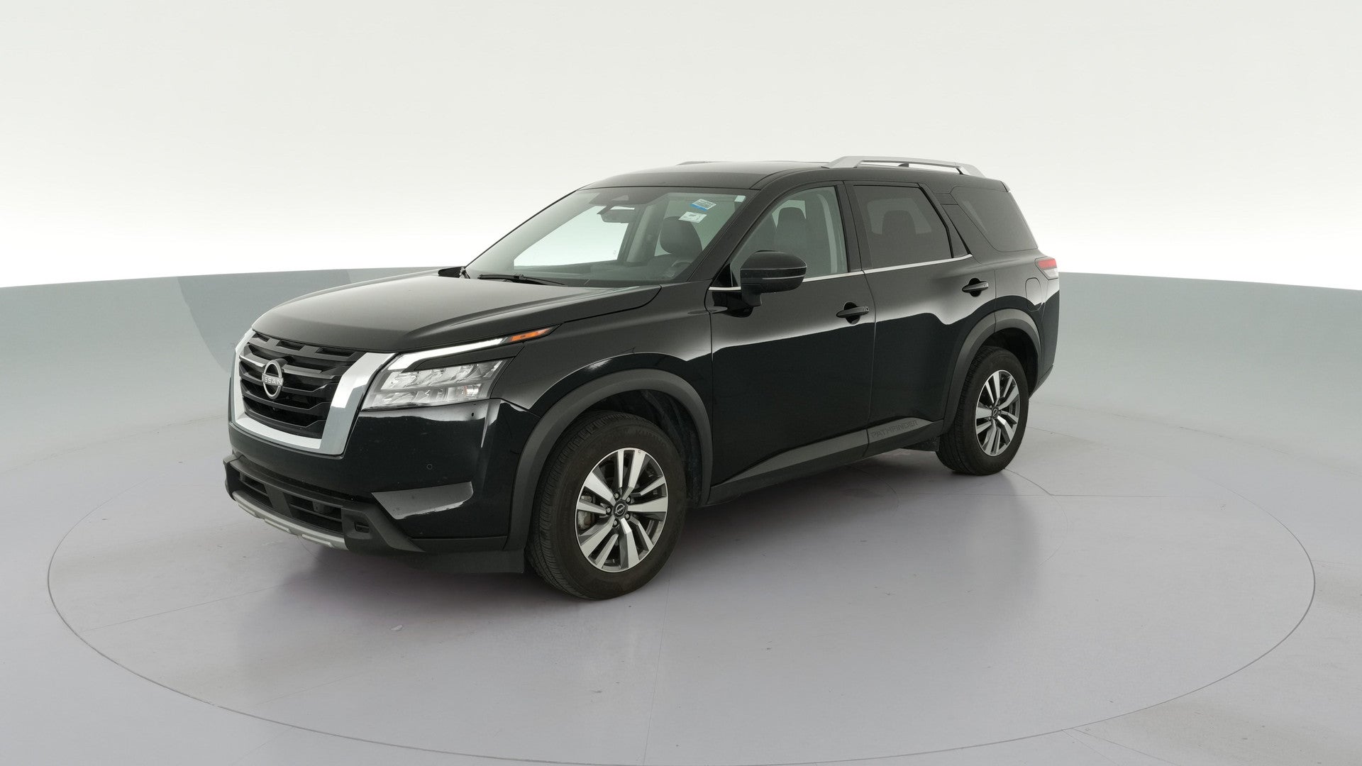 2025 Nissan Pathfinder vehicle photo