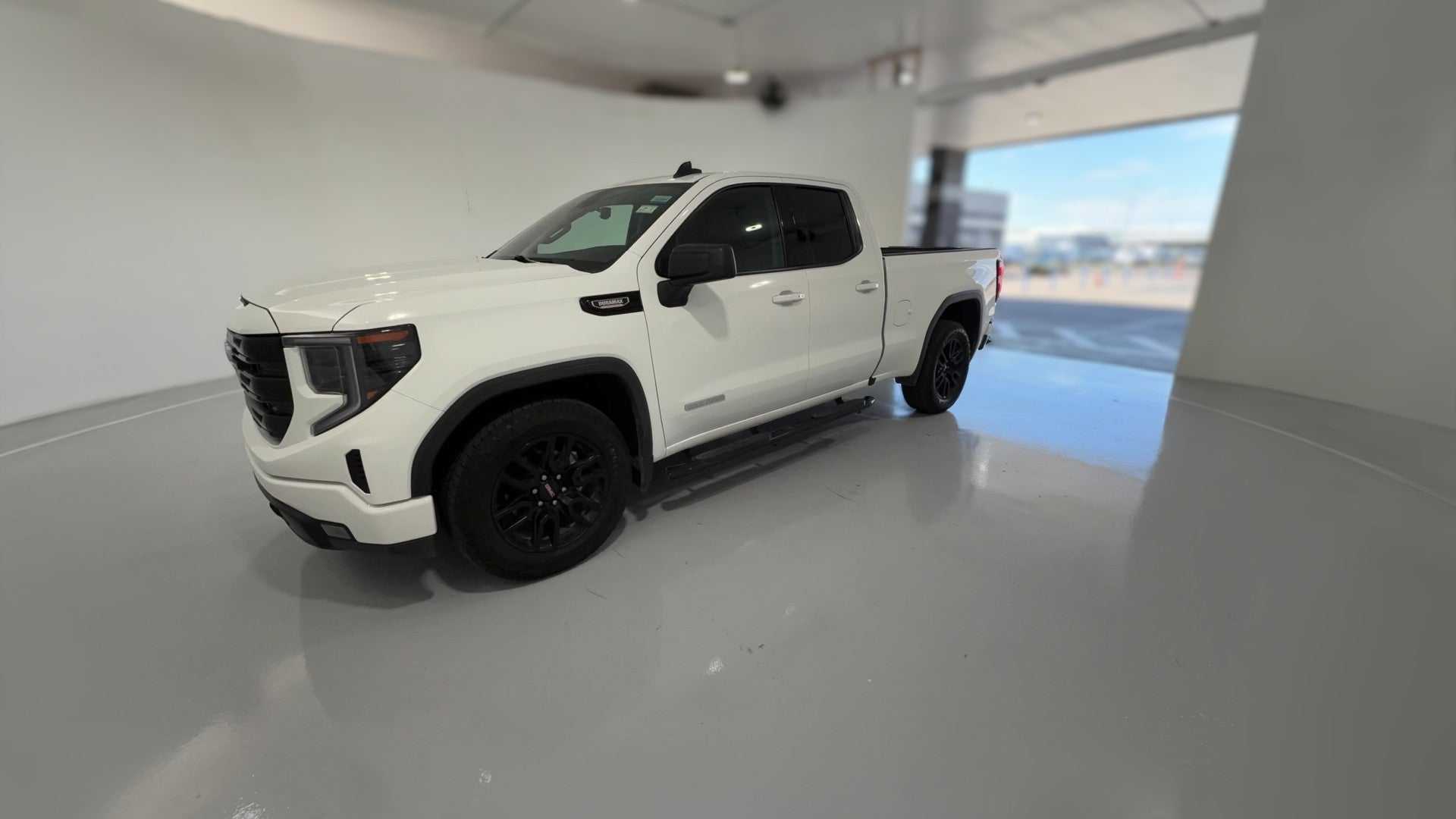2023 GMC Sierra 1500 Double Cab vehicle photo