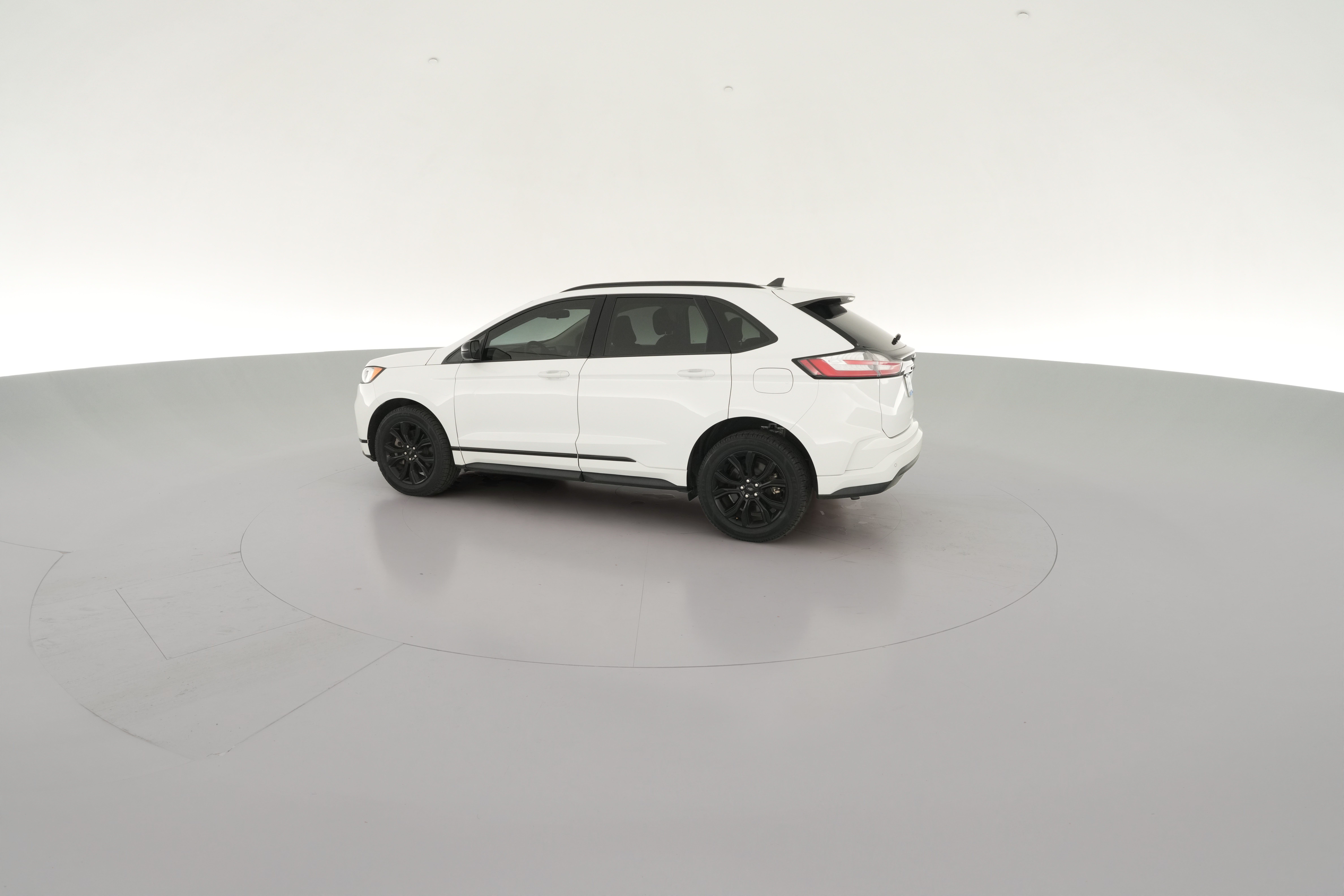 2022 Ford Edge SE - Photo 24