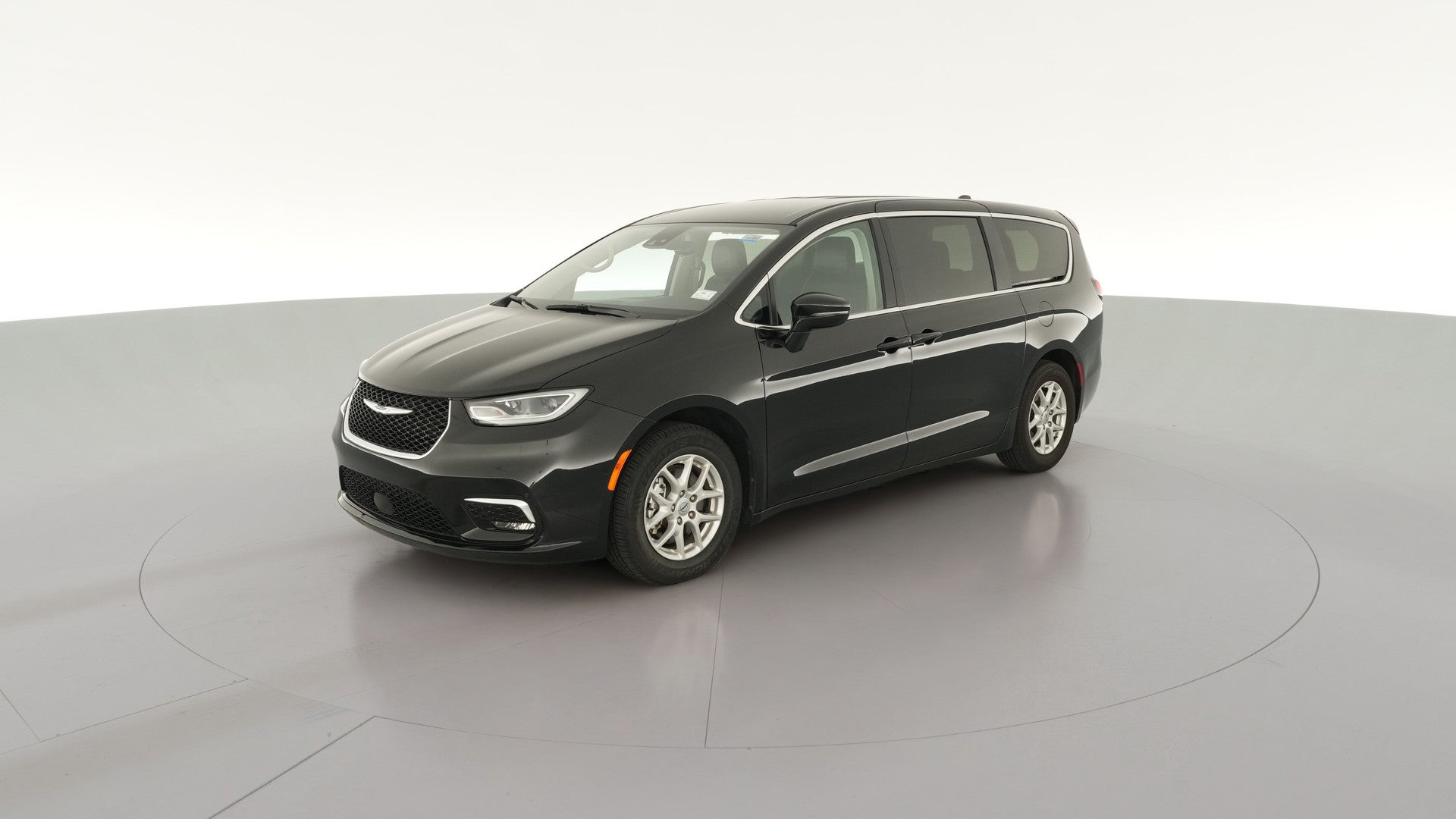 2024 Chrysler Pacifica vehicle photo