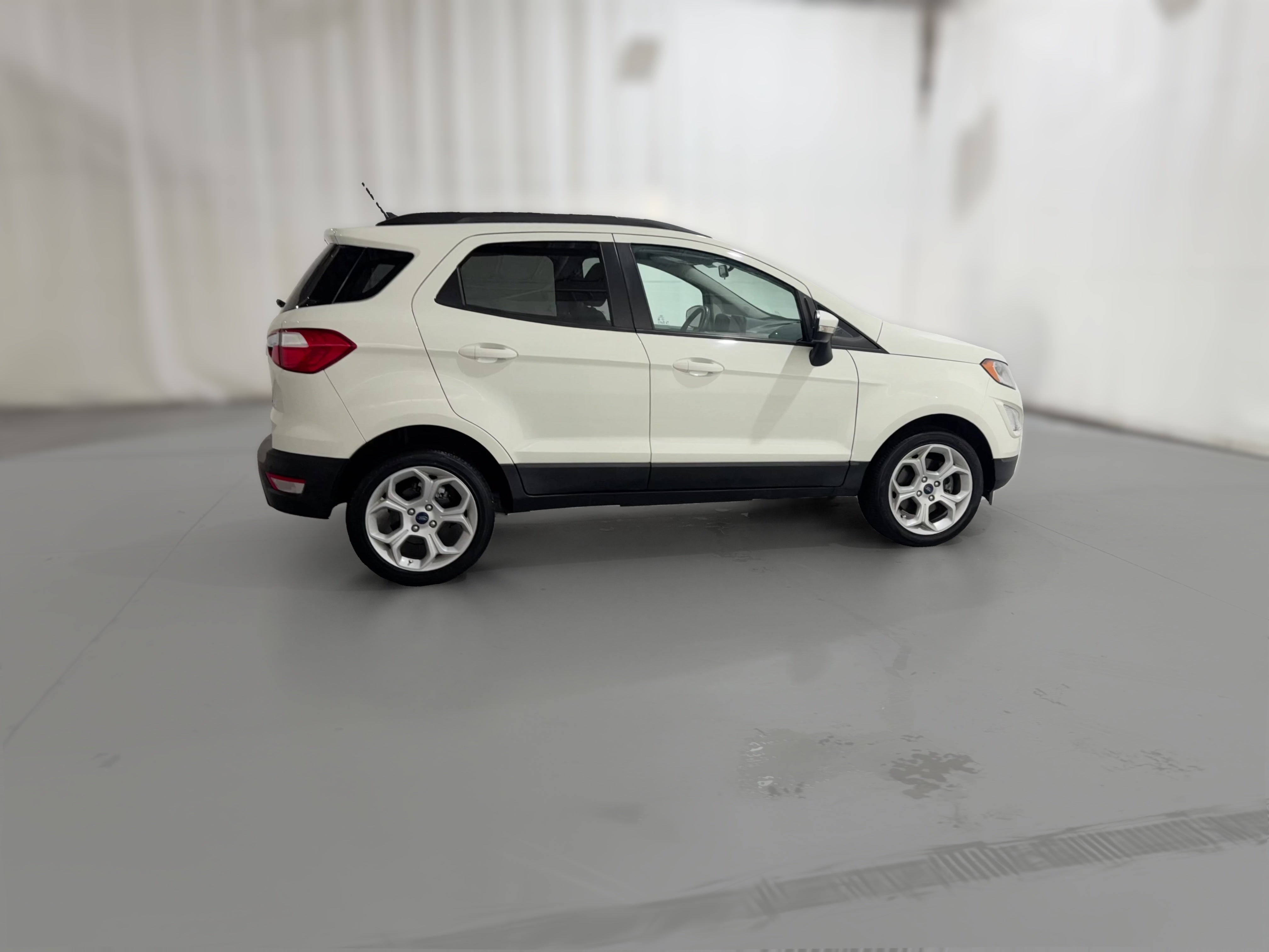 2021 Ford EcoSport SE - Photo 30