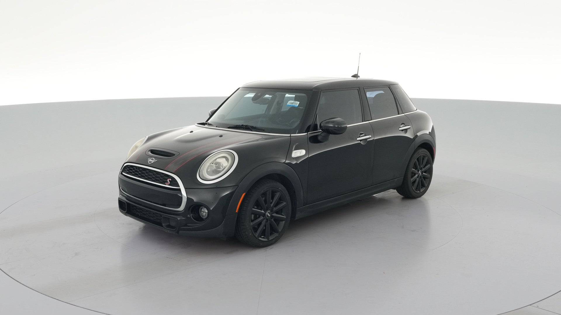 2020 MINI Hardtop 4 Door vehicle photo