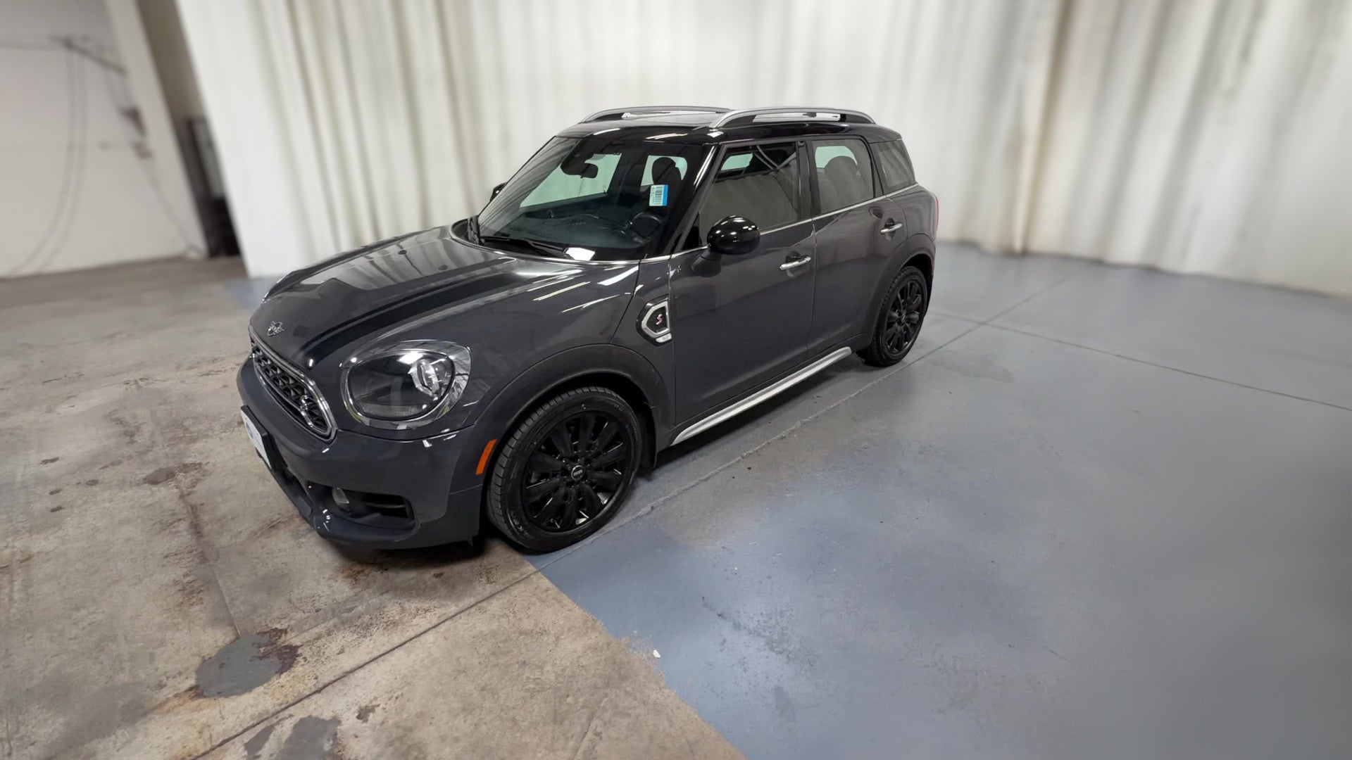 2019 MINI Countryman vehicle photo