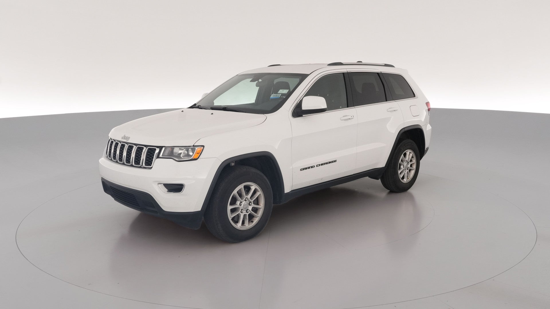 2020 Jeep Grand Cherokee vehicle photo