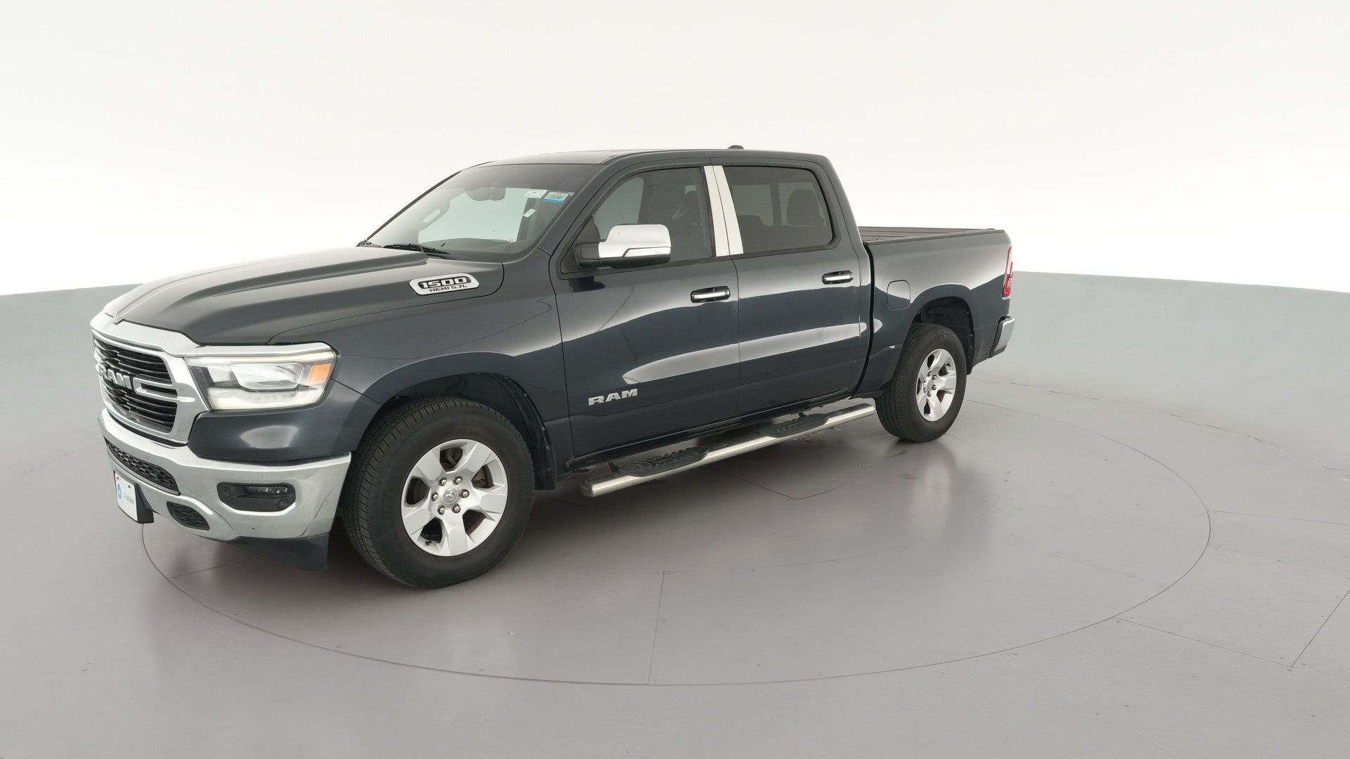 2019 Ram 1500 Crew Cab vehicle photo