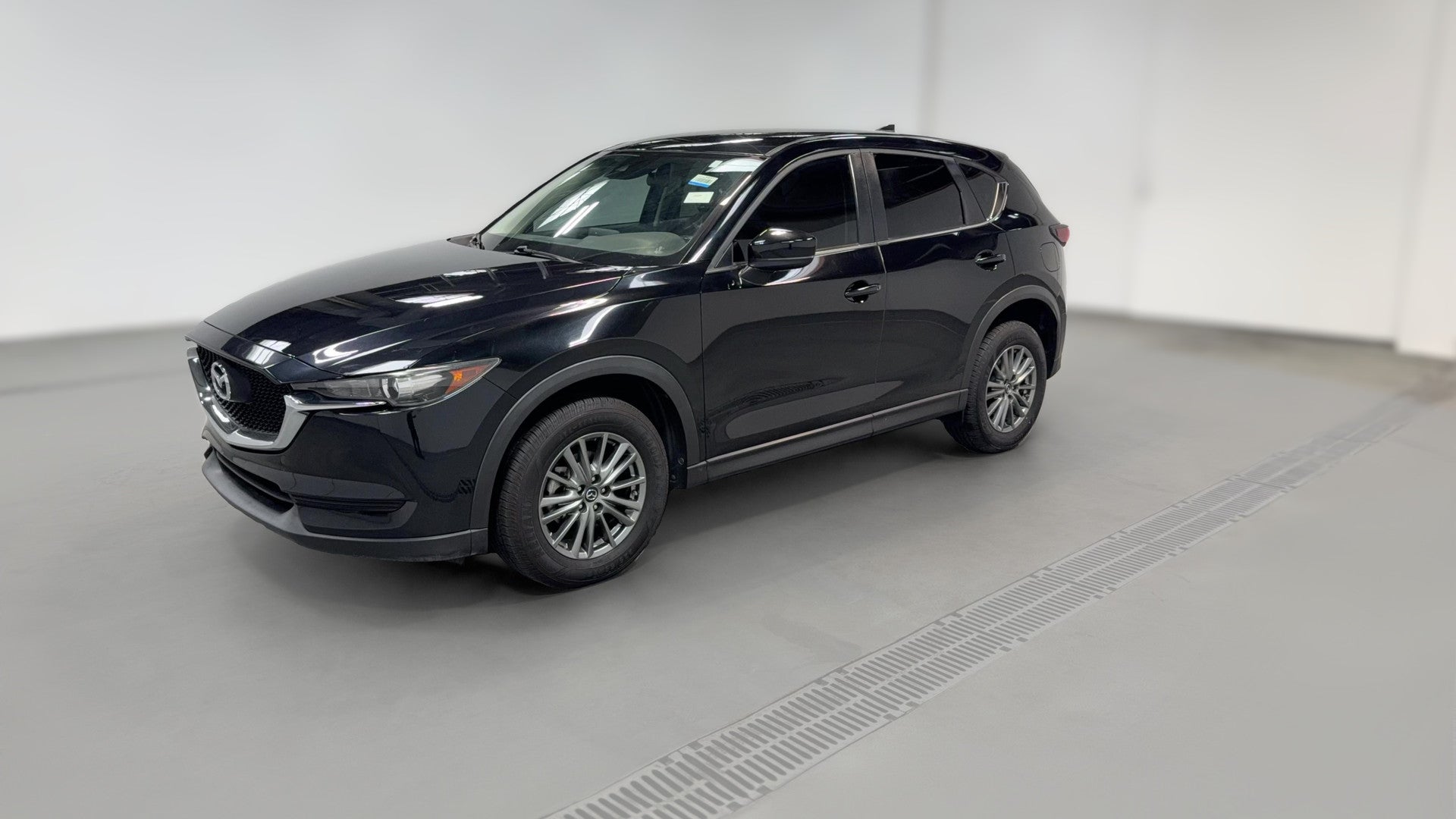 2018 MAZDA CX-5 vehicle photo