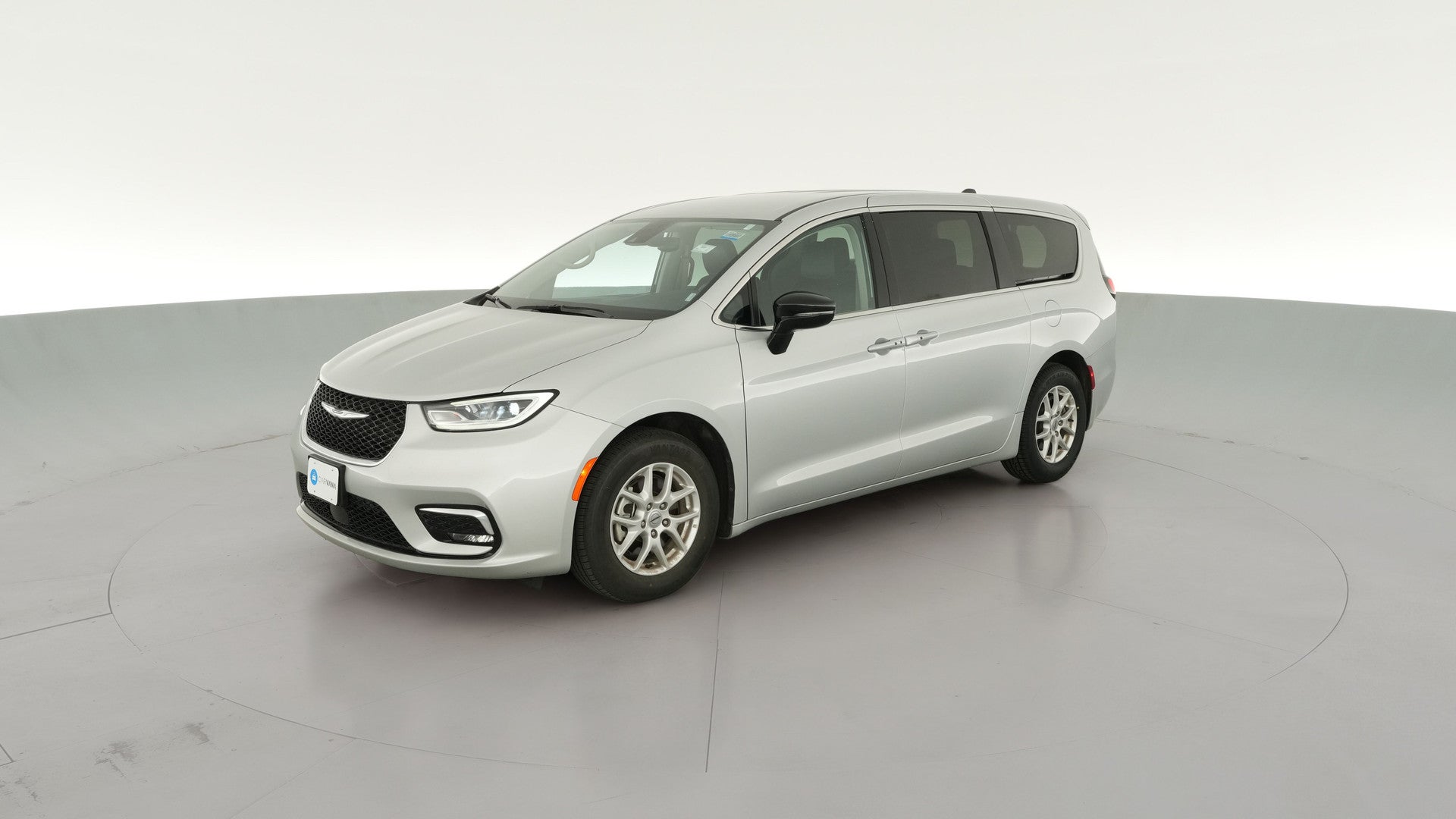 2024 Chrysler Pacifica vehicle photo