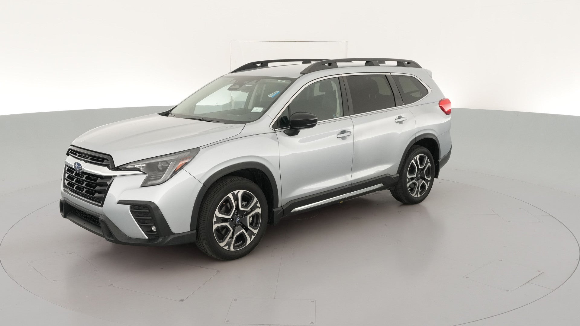 2024 Subaru Ascent vehicle photo