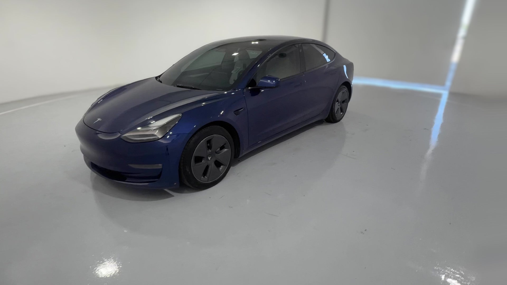 2023 Tesla Model 3 vehicle photo