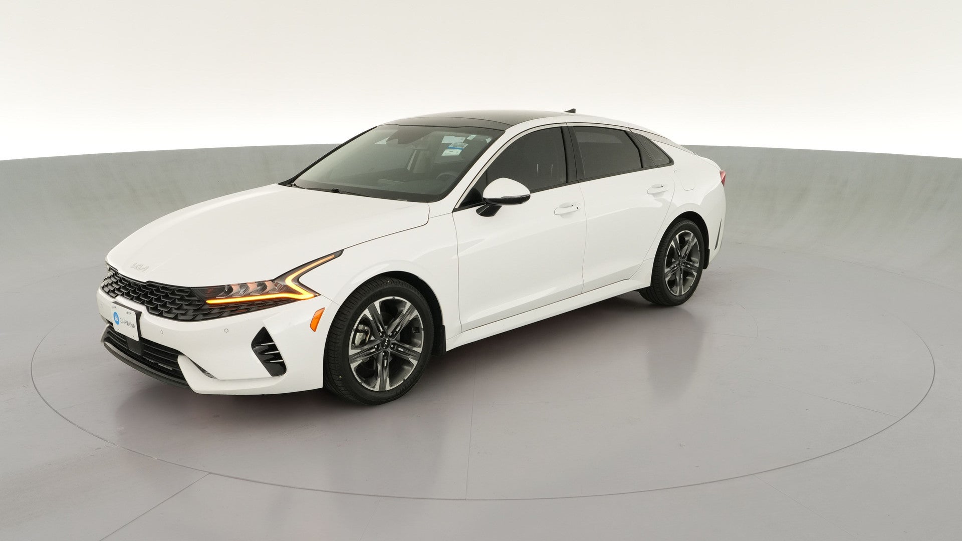 2022 Kia K5 vehicle photo