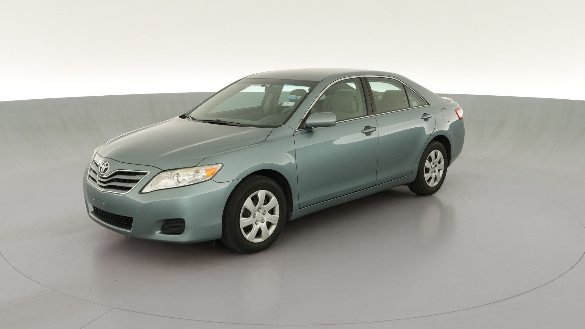 2011 Toyota Camry vehicle photo